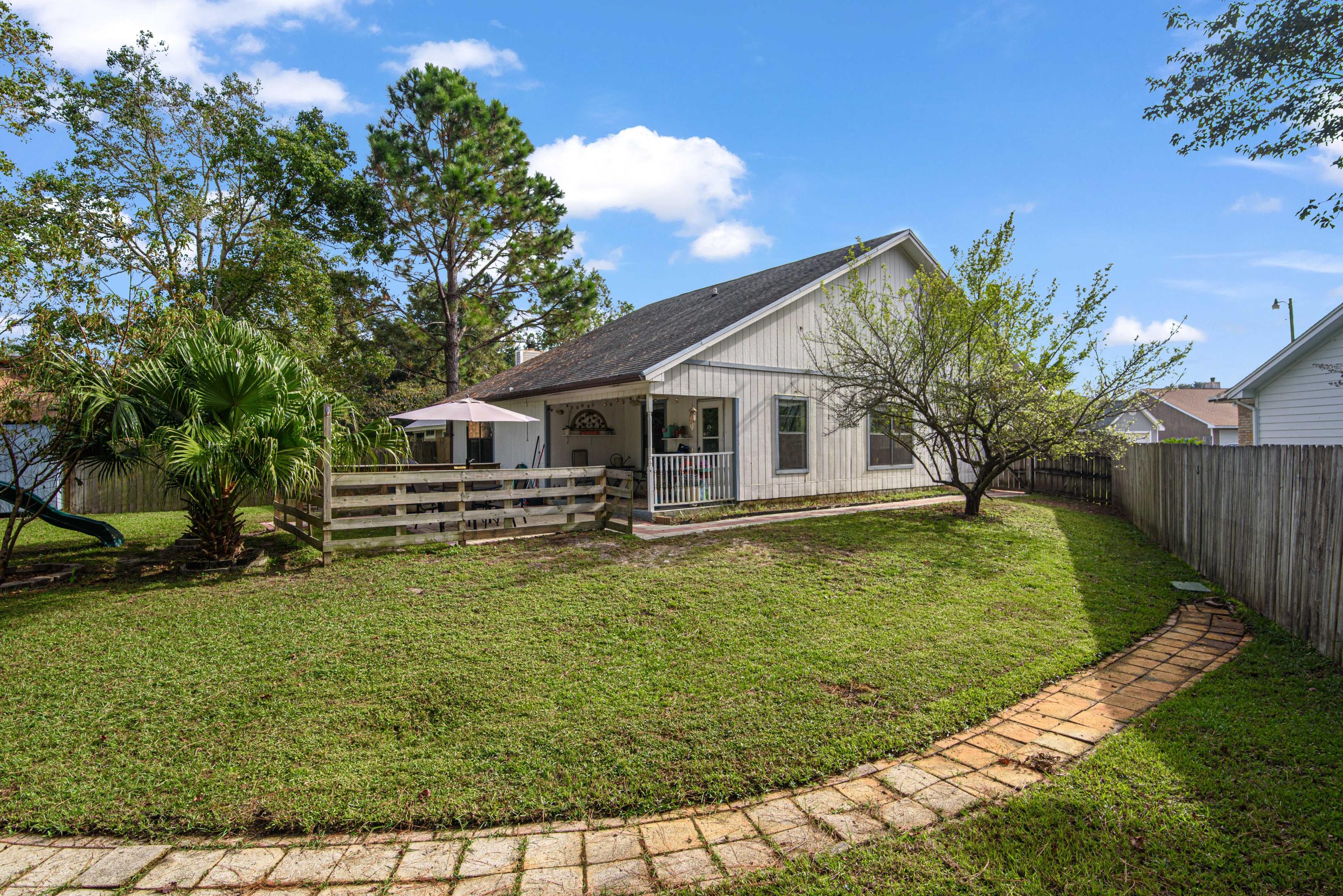 WOODLAND PARK ESTATES - Residential