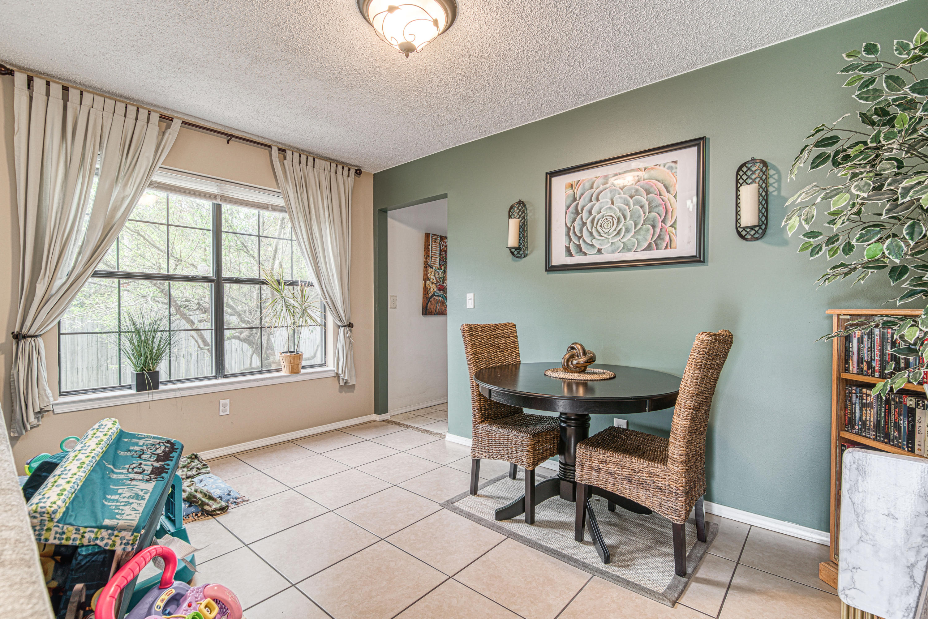 WOODLAND PARK ESTATES - Residential