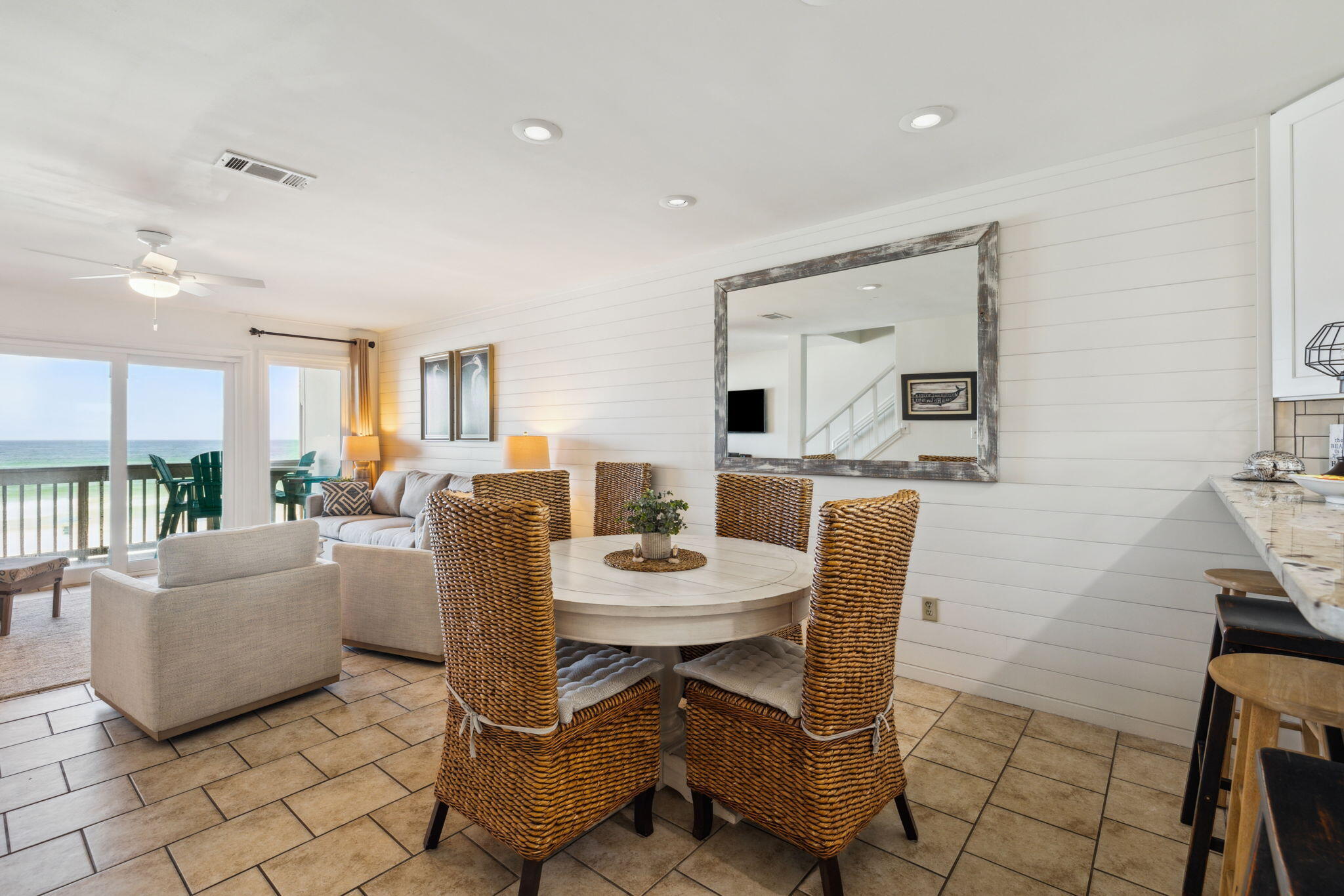 RAMSGATE HARBOUR PH 1 CONDO - Residential