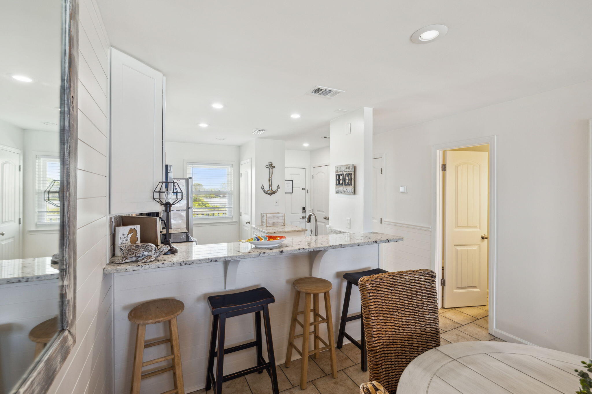 RAMSGATE HARBOUR PH 1 CONDO - Residential