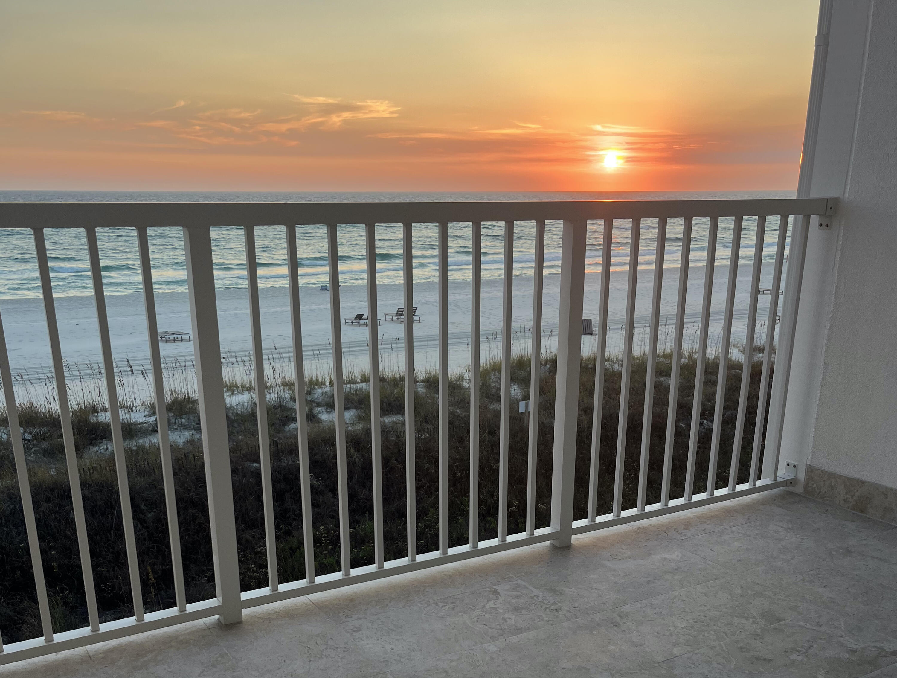 RAMSGATE HARBOUR PH 1 CONDO - Residential