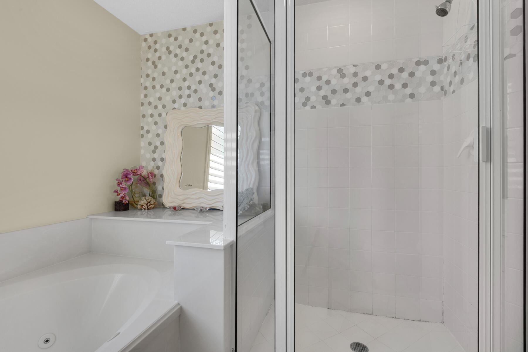 BEACH COLONY WEST CONDO - Residential