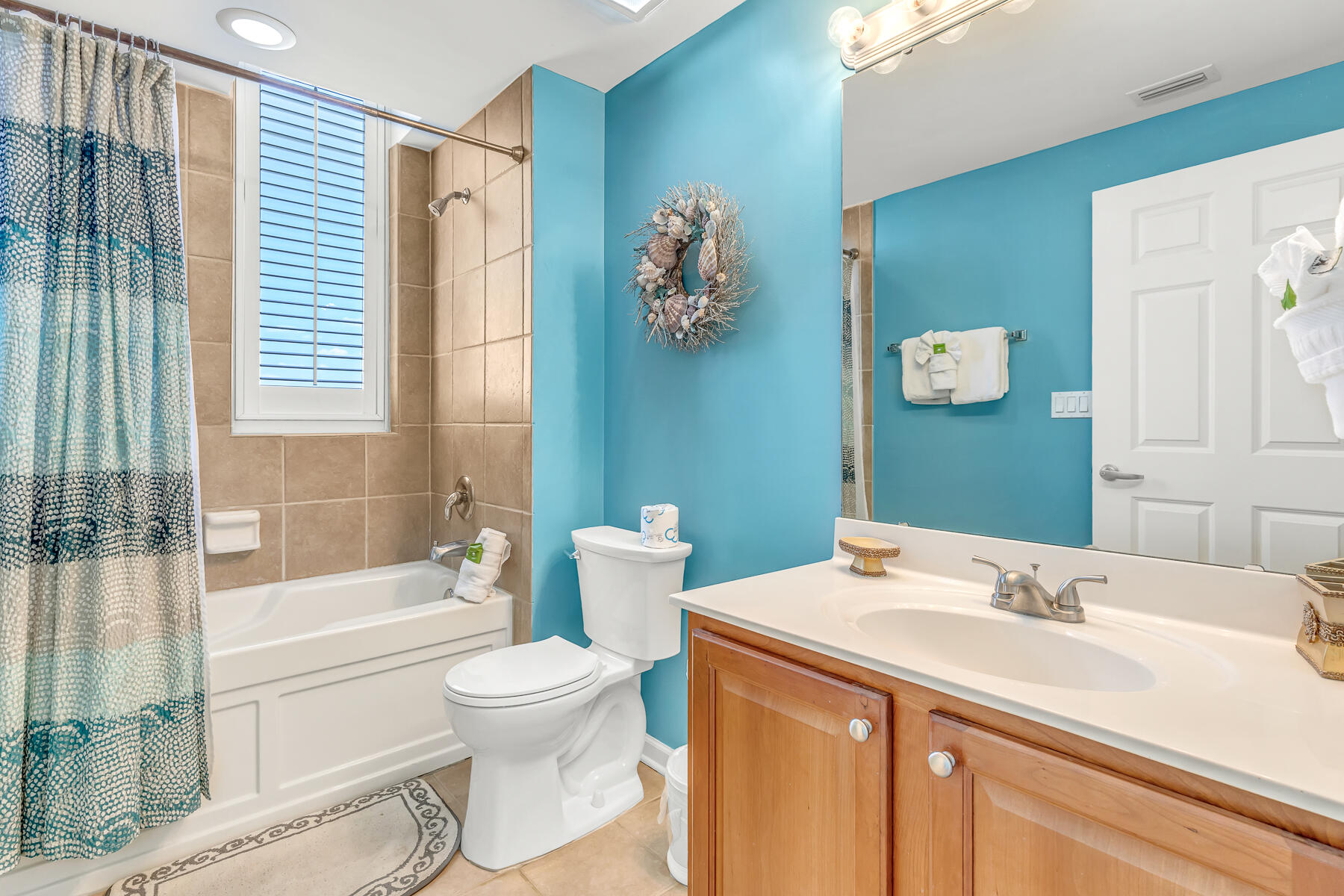 Silver Beach Towers - Residential