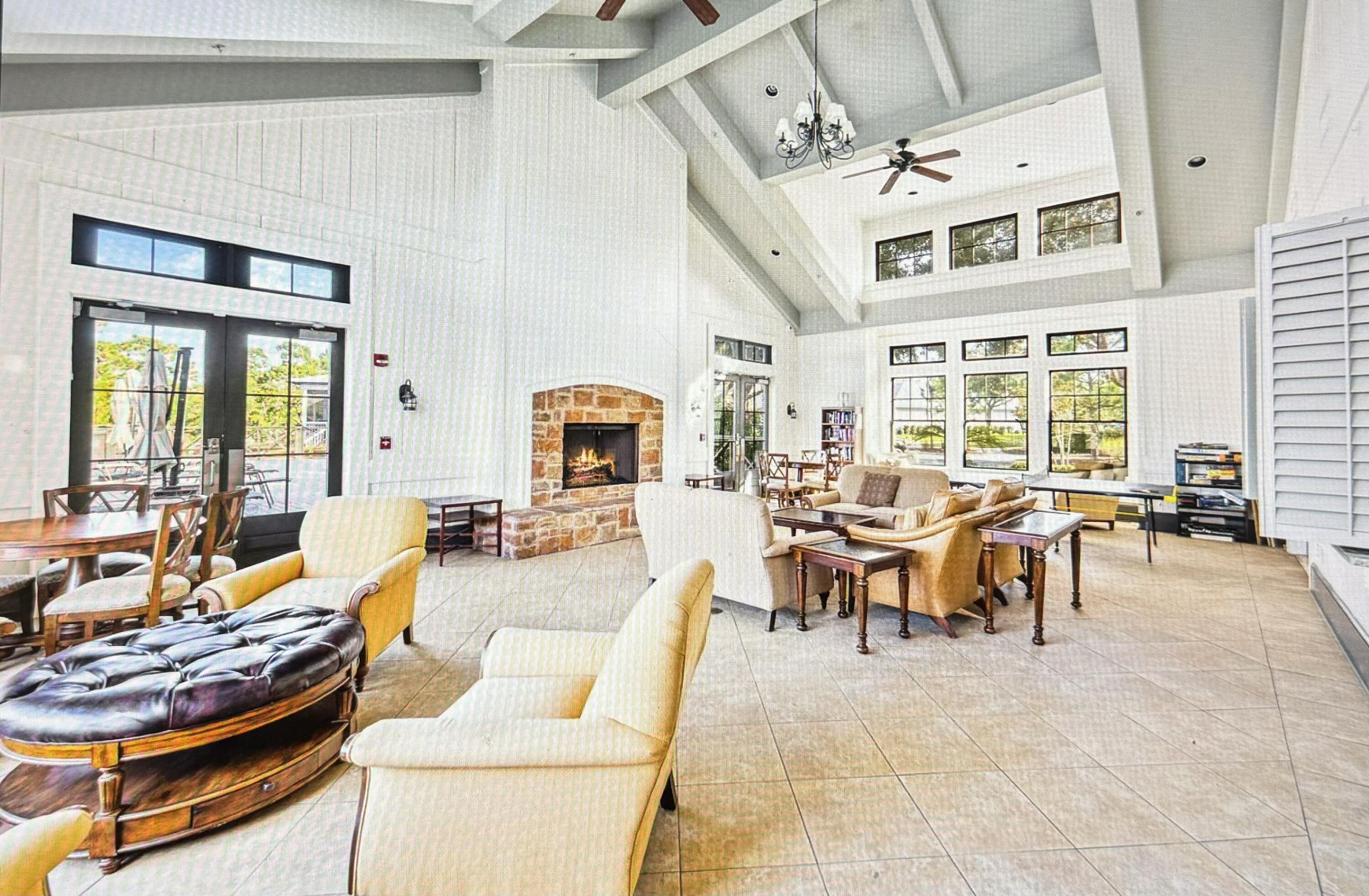 TURTLE COVE - Residential