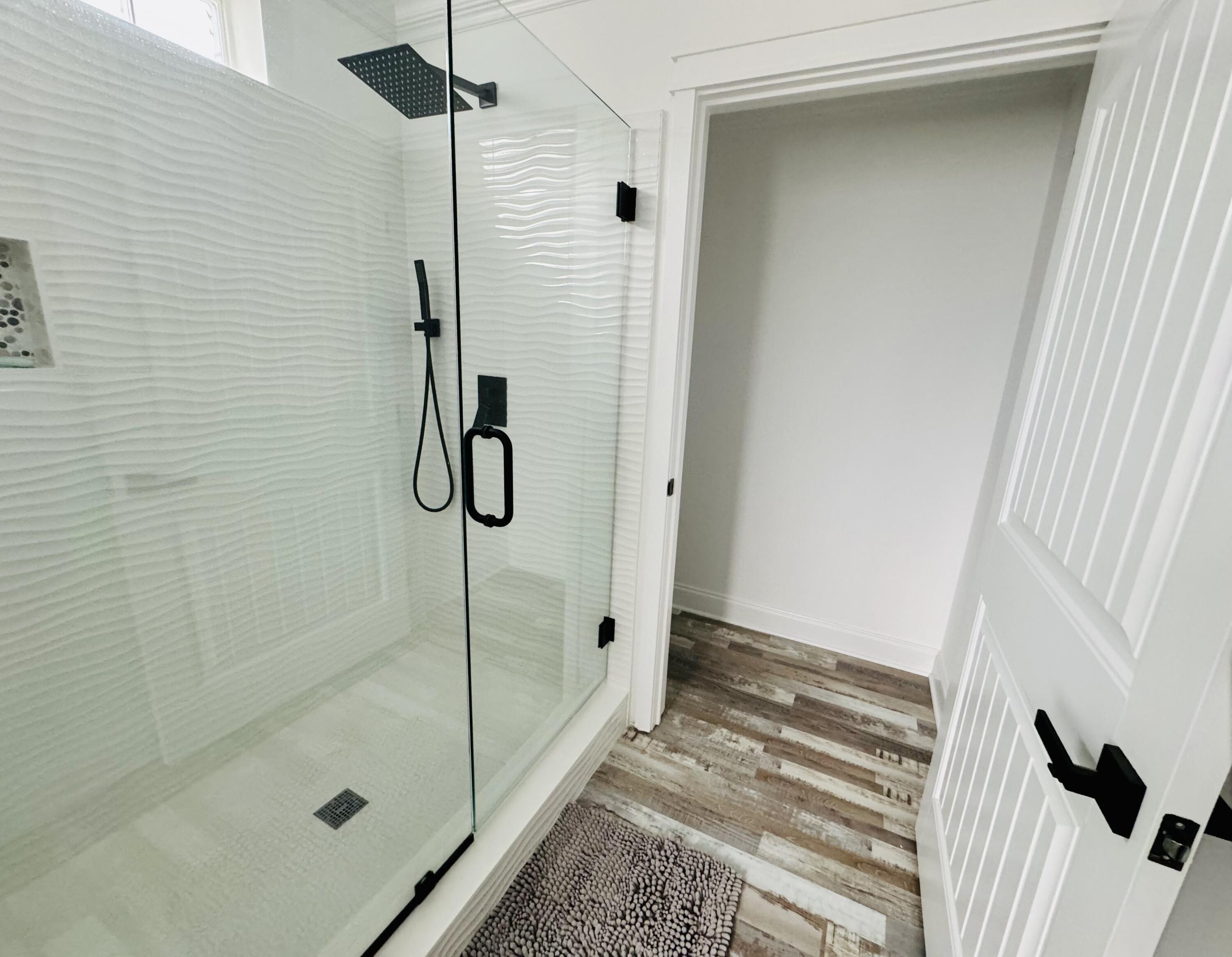 TURTLE COVE - Residential