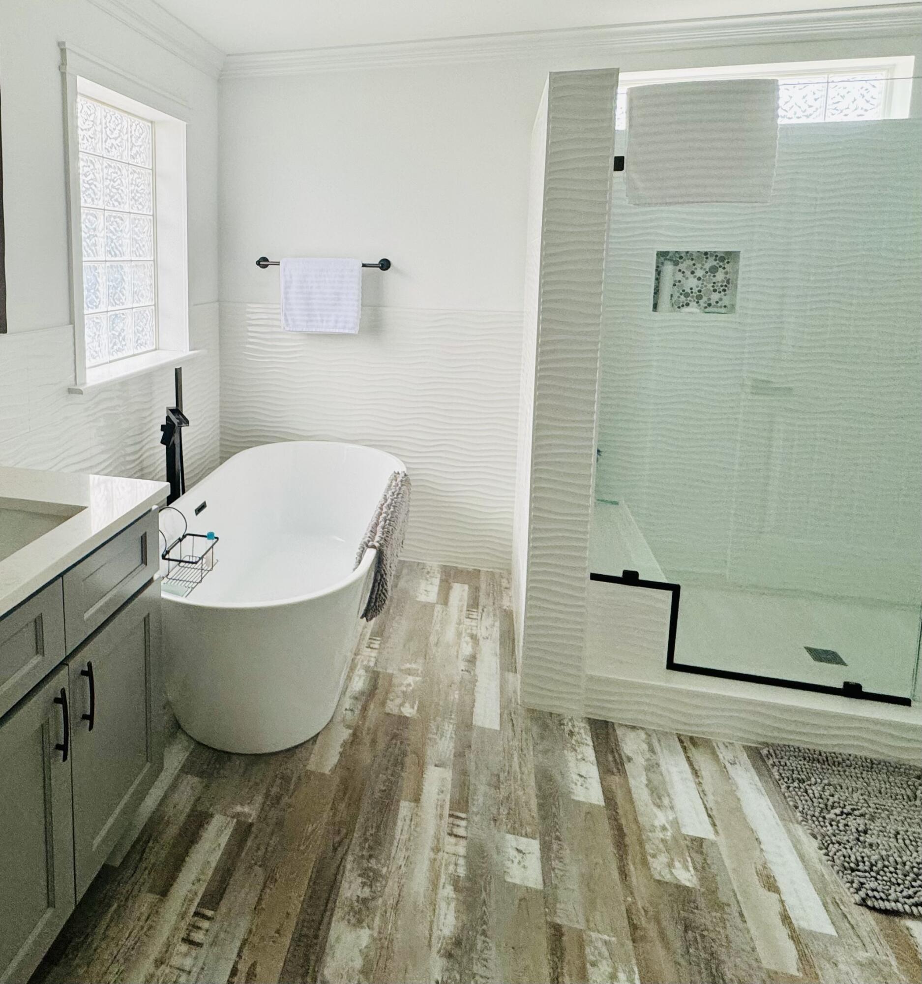 TURTLE COVE - Residential