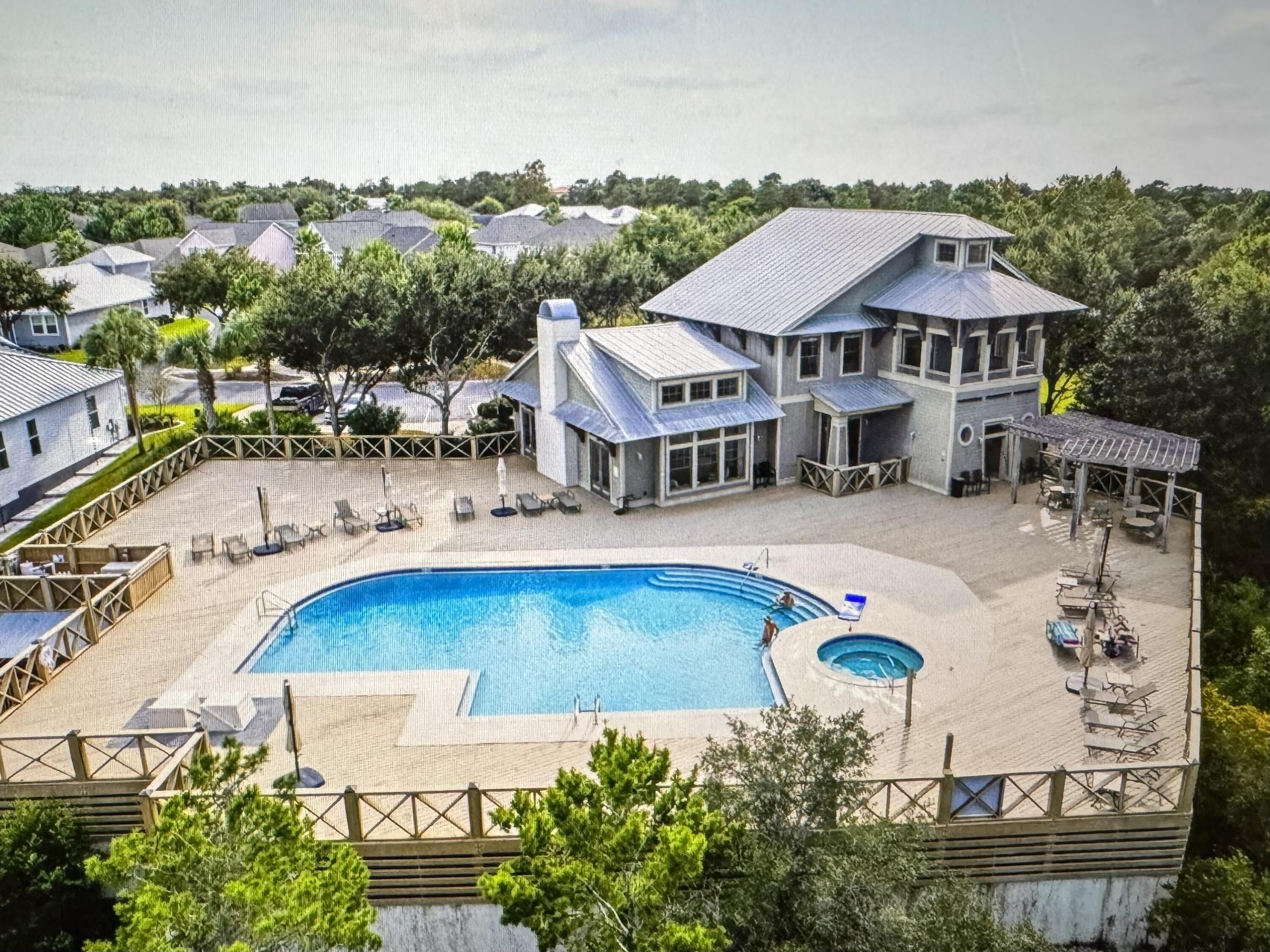 TURTLE COVE - Residential