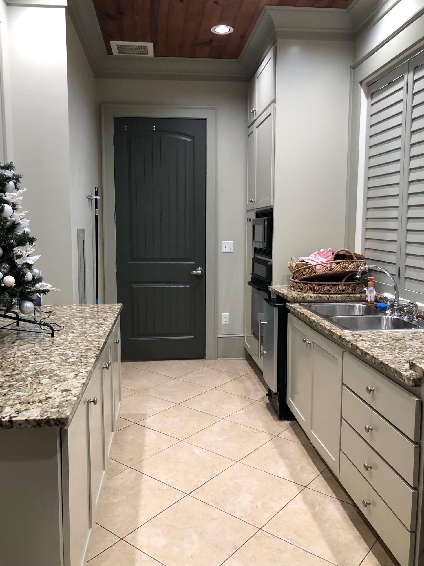 TURTLE COVE - Residential