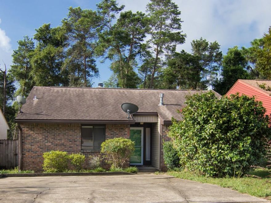 Single family dwelling, warm pine hardwood floors throughout living area. Ceramic tile in both bathrooms, kitchen, and entry. Easy to cool or heat. Vaulted ceiling in living area. Amazing kitchen pantry, laundry room, two linen closets, and deck looks into the forest with flowering trees in both yards. New refrigerator with ice maker, Reverse Osmosis,new washer, and new dishwasher. New toilets in both bathrooms. Carpet in both bedrooms. Wood burning fireplace works well. This is a cheerful, bright home. Great light from back and front.