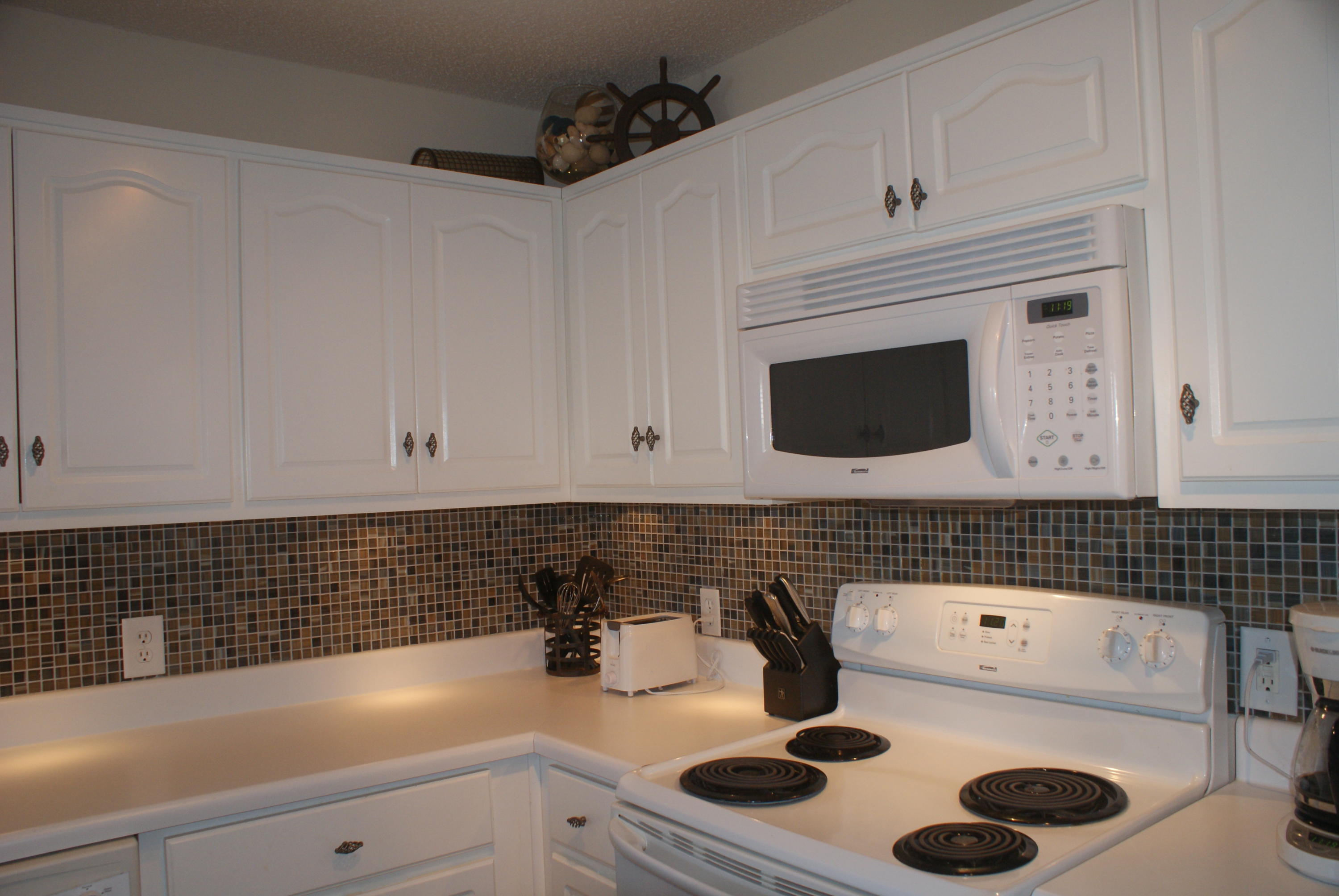 Gulf Island Condominium - Residential