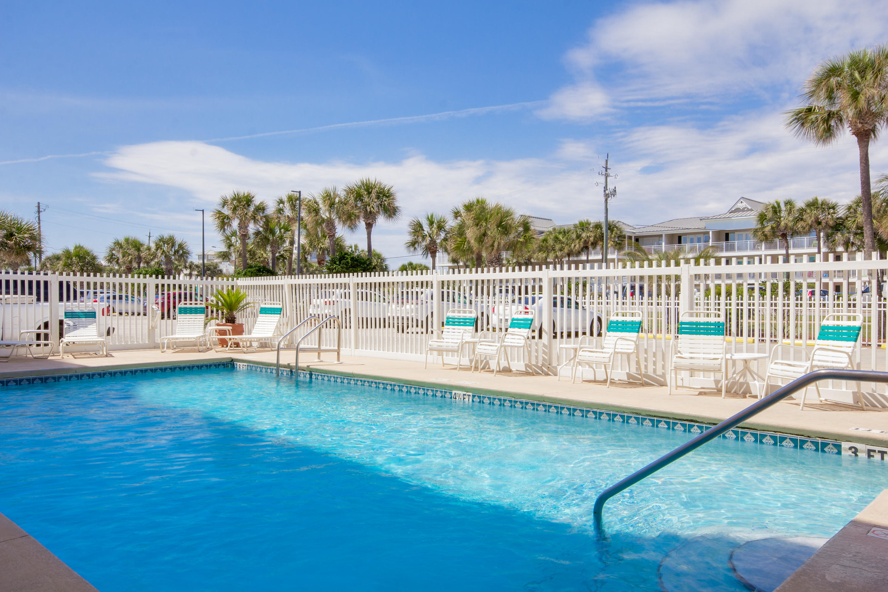 CRYSTAL SANDS CONDO - Residential