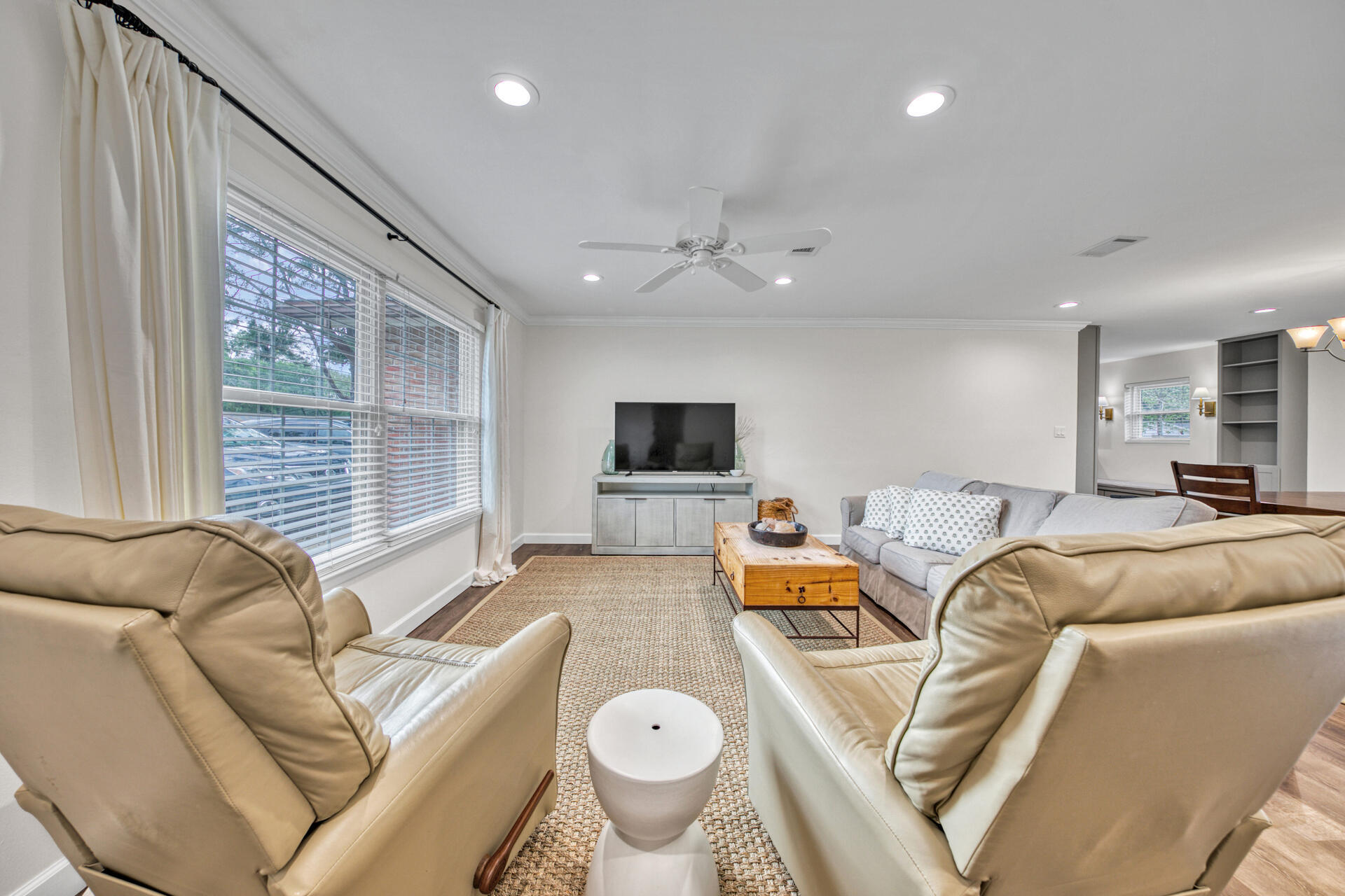 MIDPINES - Residential