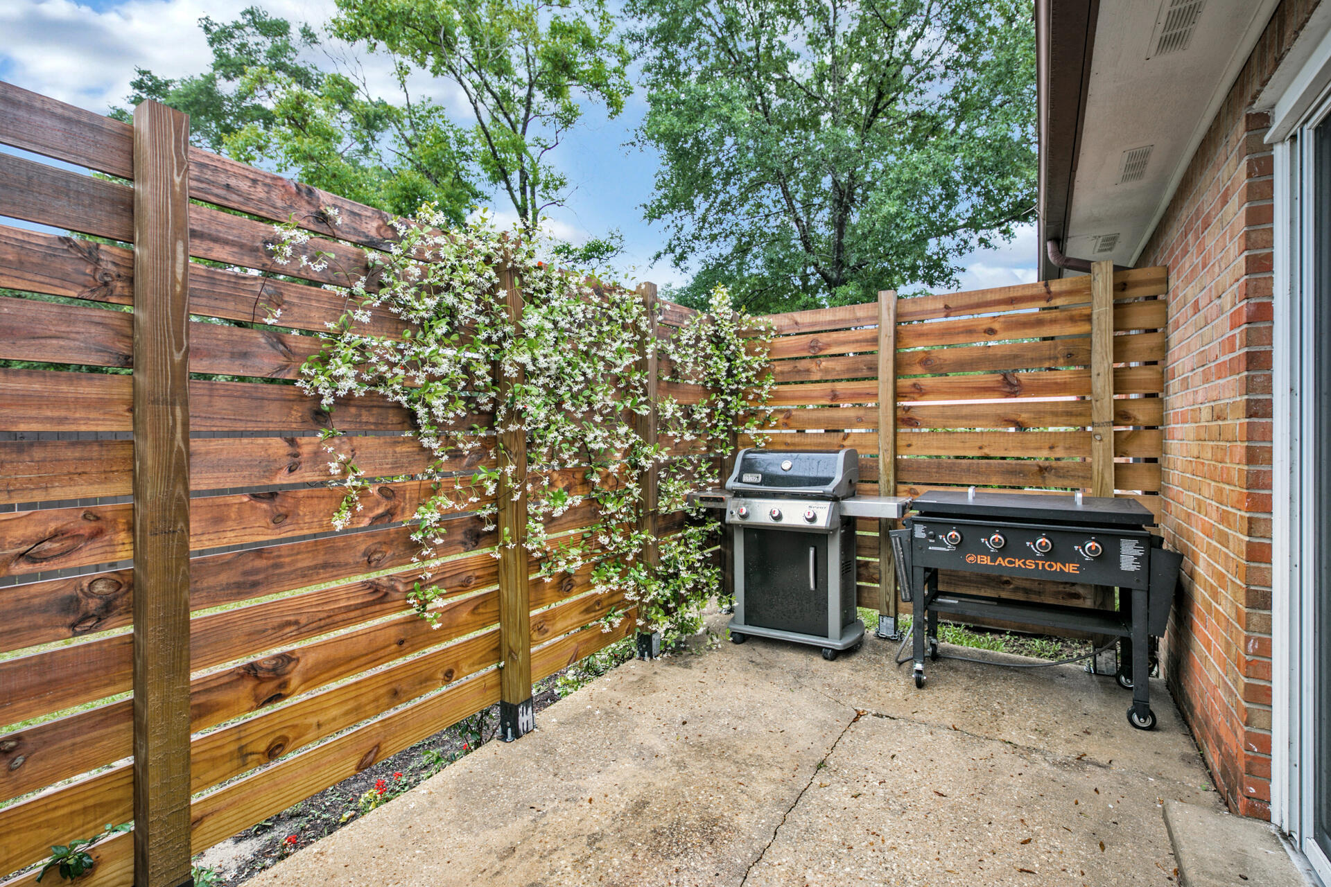 MIDPINES - Residential