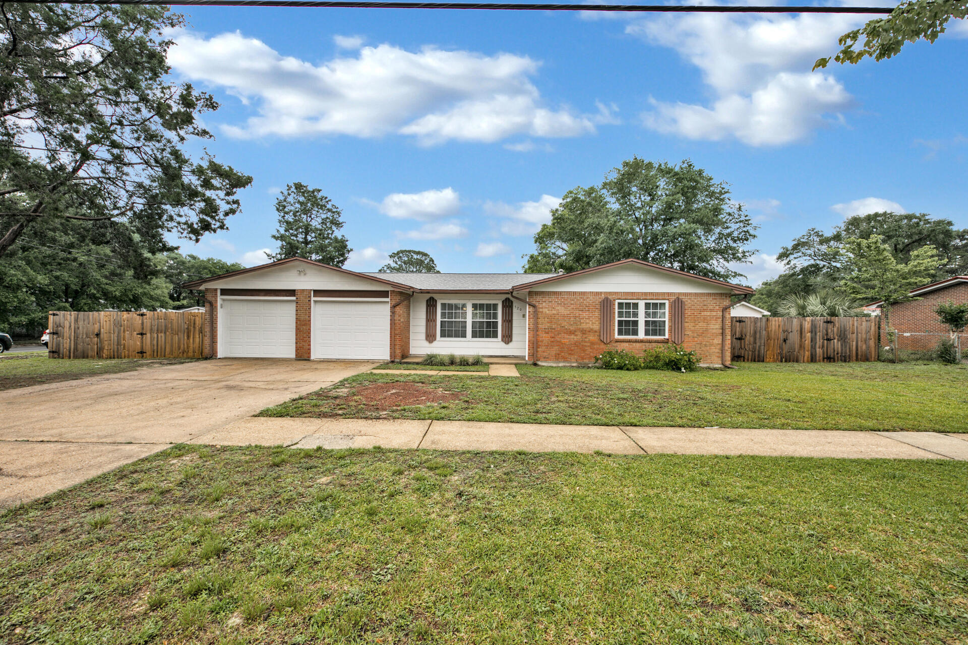 MIDPINES - Residential