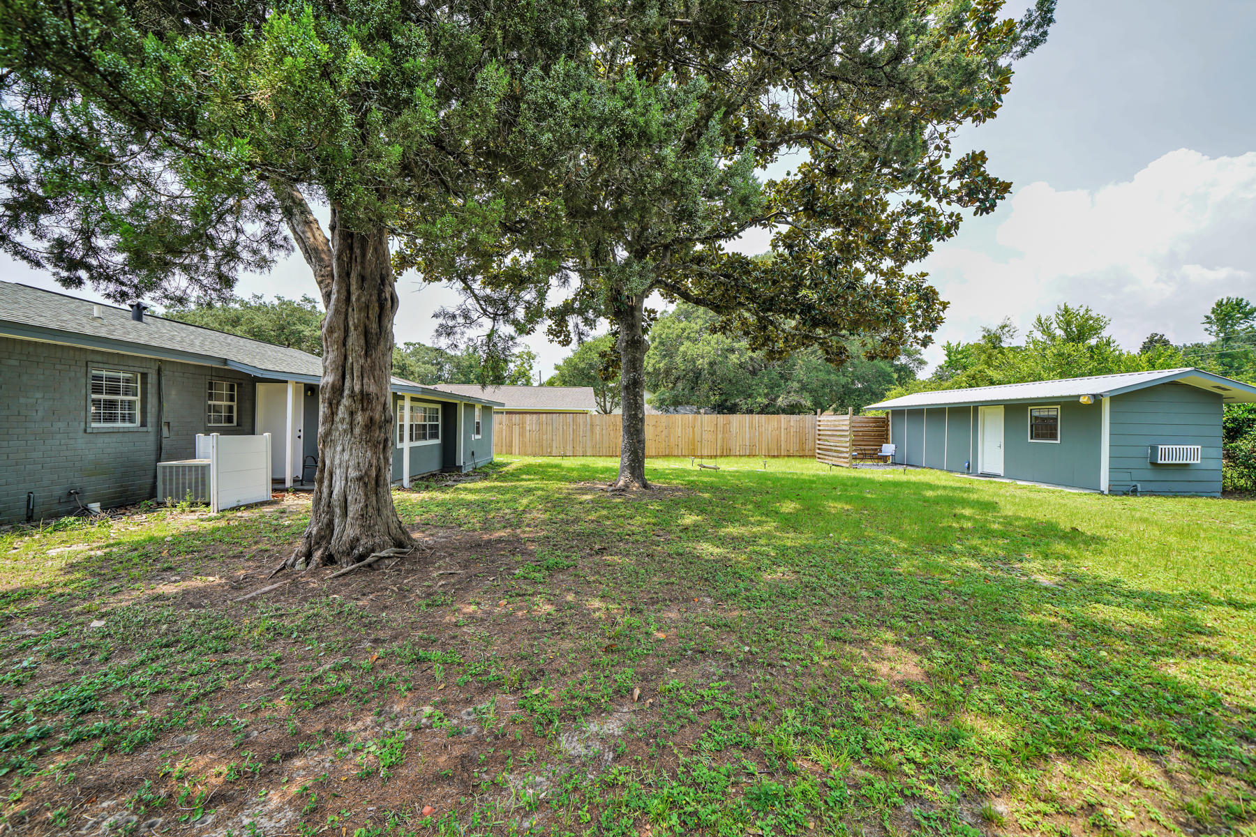 EGLIN HIGHWAY - Residential