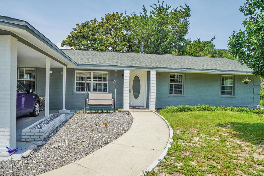 UNDER CONTRACT-TAKING BACK UP OFFERS**BUY HERE AND NEVER HAVE TO PAY A MORTGAGE PAYMENT! GREAT INVESTMENT CASH FLOWING PROPERTY. 3 of 4 BEDROOMS RENTED MONTHLY TO MILITARY PERSONNEL WHILE OWNER HAS A LARGE MASTER SUITE. LARGE ONE BEDROOM APARTMENT WITH FULL BATH IN THE BACK YARD CONSISTENTLY RENTED OUT AS A CASH FLOWING SHORT TERM RENTAL. GREAT LOCATION!! CONVENIENT TO EGLIN & HURLBURT, SHOPPING, BEACHES AND SCHOOLS!! . RENOVATED KITCHEN WITH BEAUTIFUL CABINETRY, GRANITE COUNTERTOPS AND NEWER APPLIANCES! TILE FLOORING IN LIVING AREAS. NEWER CARPET IN BEDROOMS, LAMINATE FLOORING THROUGHOUT. TILED SHOWER IN BOTH MASTER BATH AND HALL BATH! LARGE LOT WITH A SHED IN THE BACK.