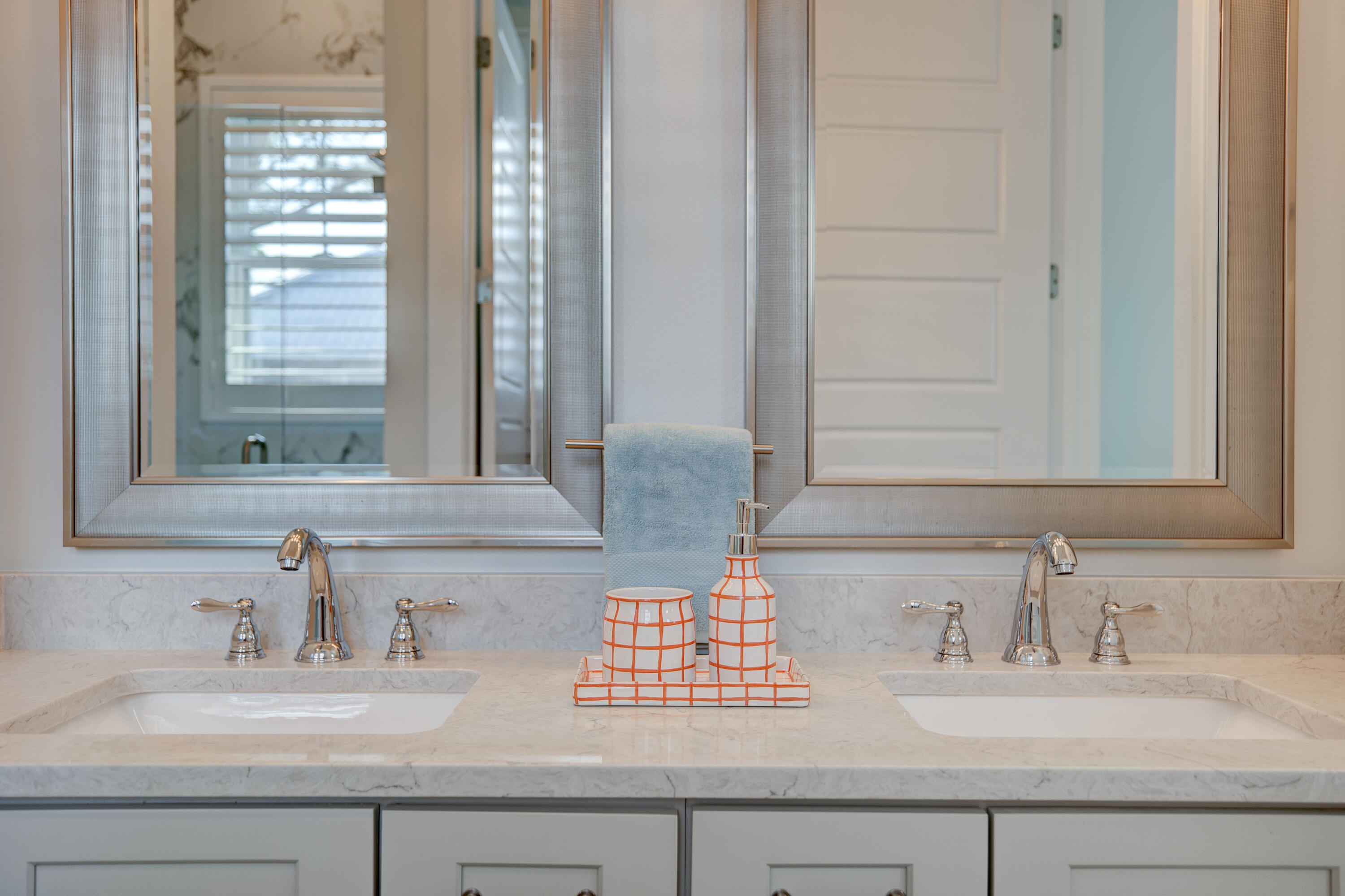 HIGHLAND PARKS - Residential