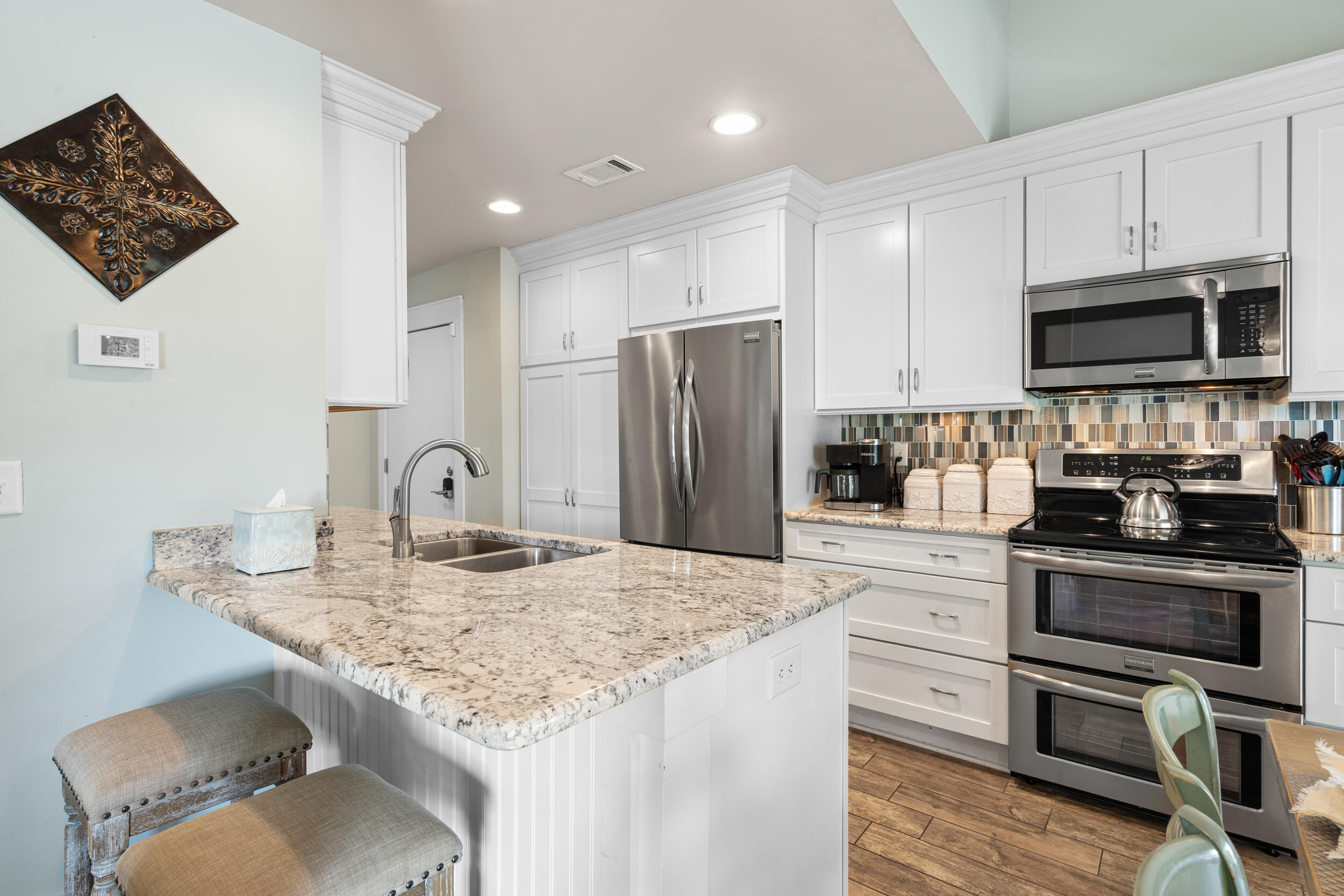 SEASCAPE CONDO GARDEN VILLA - Residential