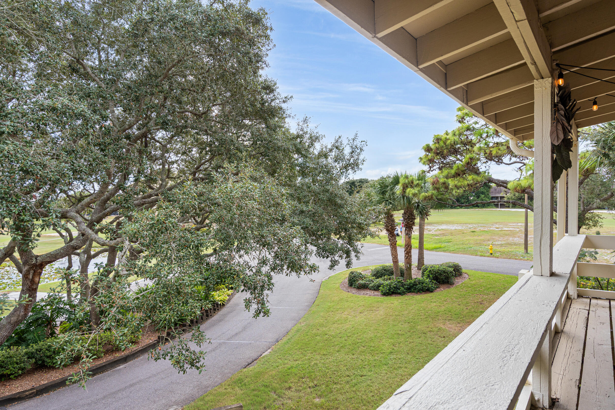 SEASCAPE CONDO GARDEN VILLA - Residential
