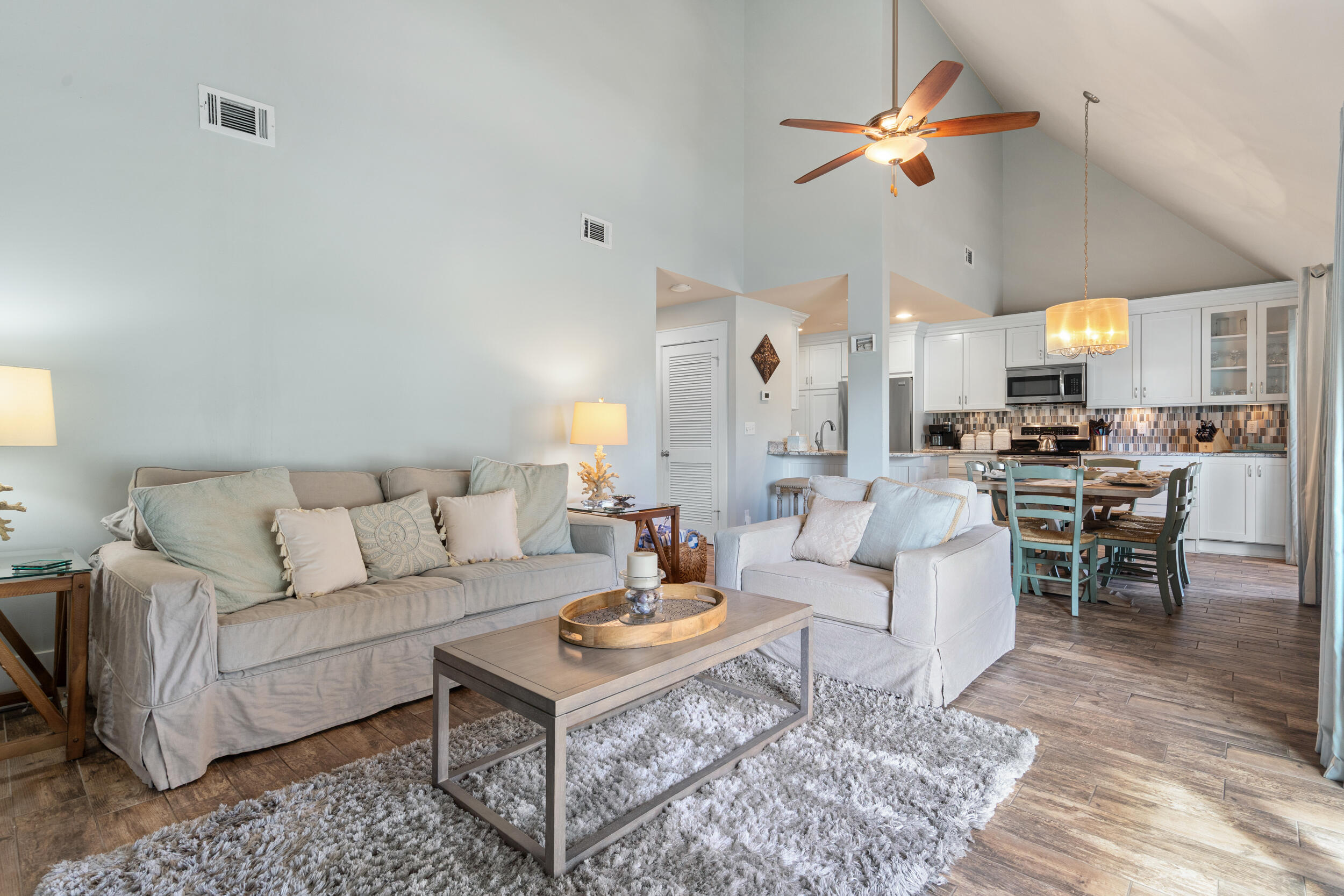 SEASCAPE CONDO GARDEN VILLA - Residential