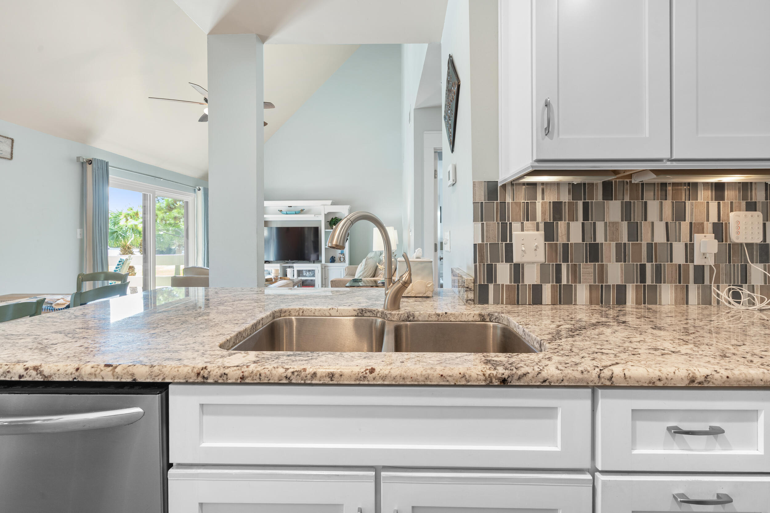 SEASCAPE CONDO GARDEN VILLA - Residential