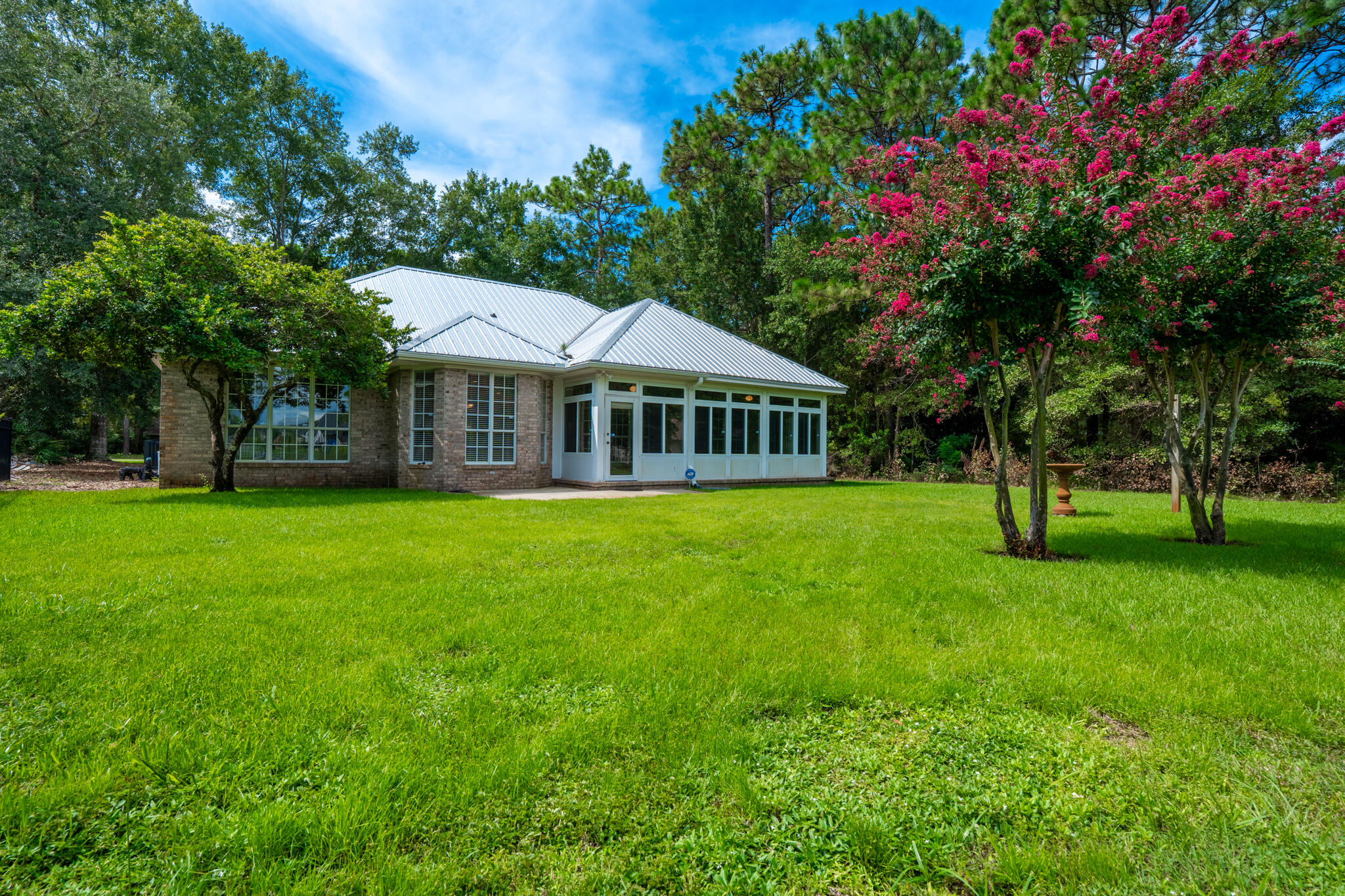 ST ANDREW VILLAGE W - Residential