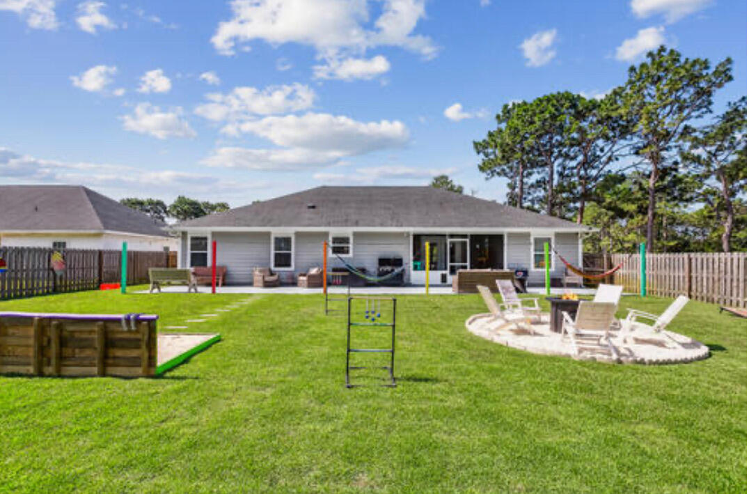 NAVARRE FIRST ADD - Residential