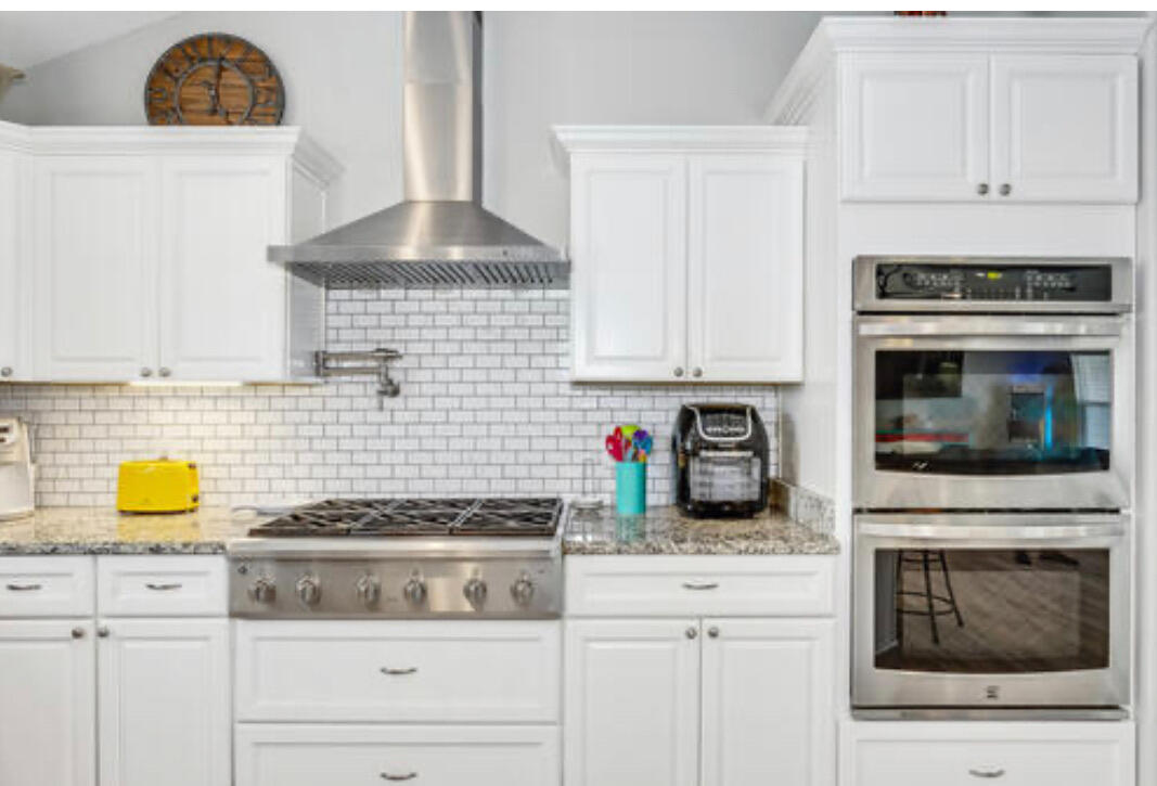 NAVARRE FIRST ADD - Residential