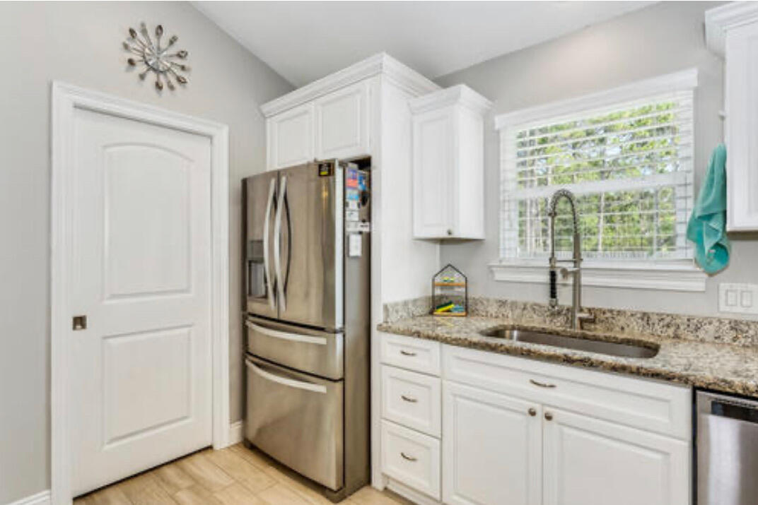 NAVARRE FIRST ADD - Residential