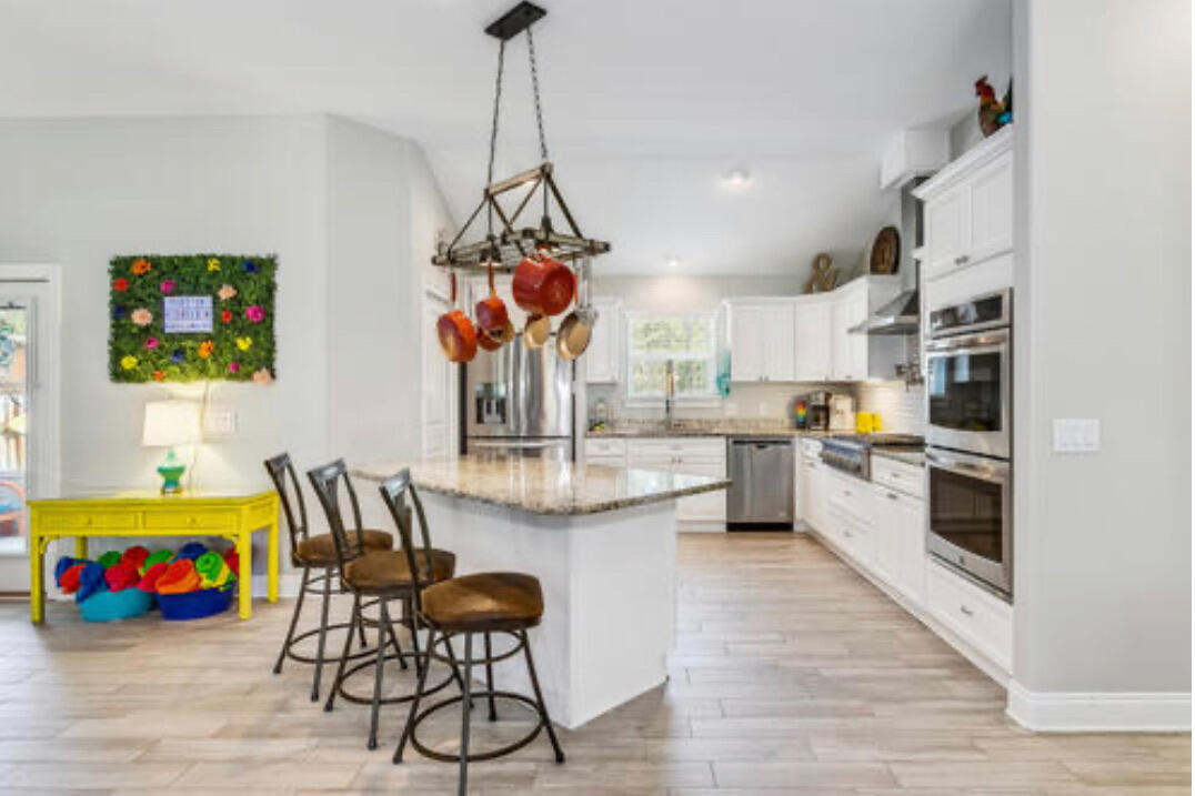 NAVARRE FIRST ADD - Residential