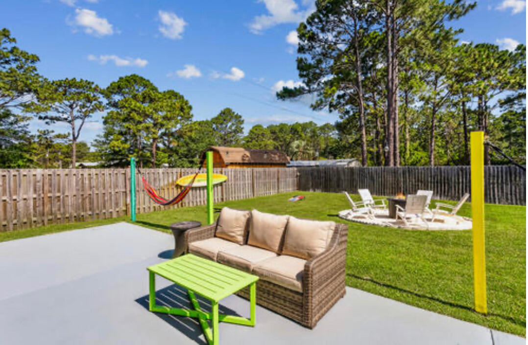 NAVARRE FIRST ADD - Residential