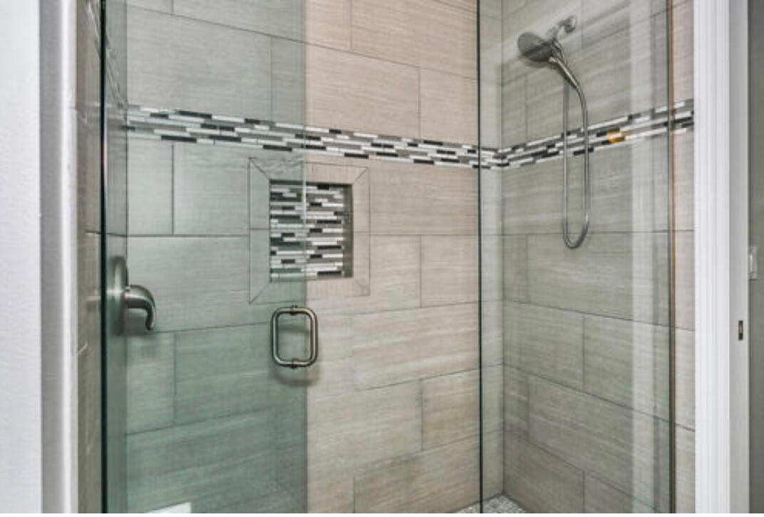 NAVARRE FIRST ADD - Residential