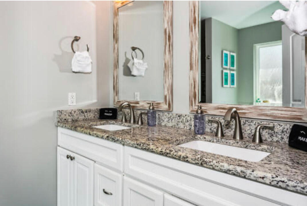 NAVARRE FIRST ADD - Residential