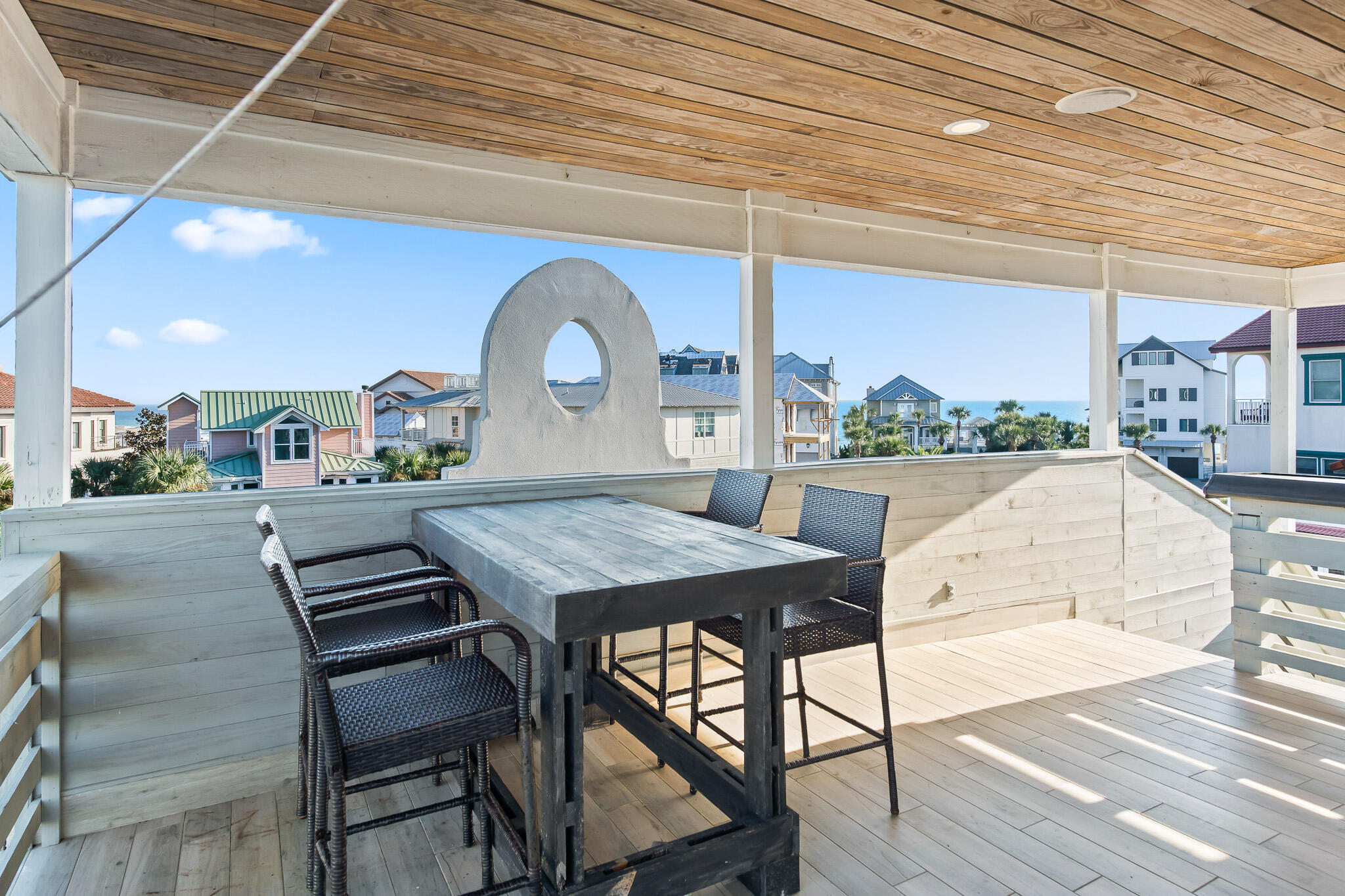 SECLUSION DUNES - Residential