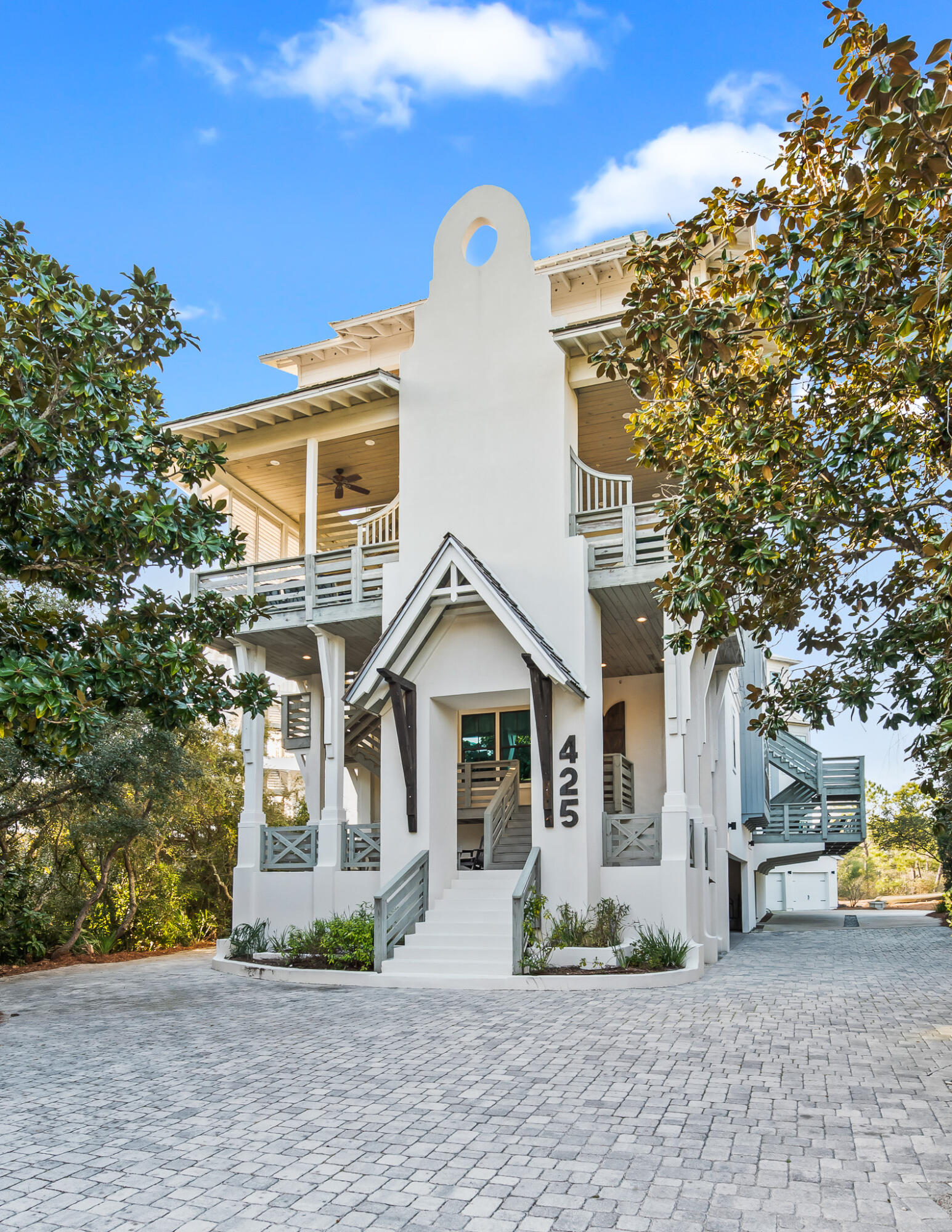 SECLUSION DUNES - Residential