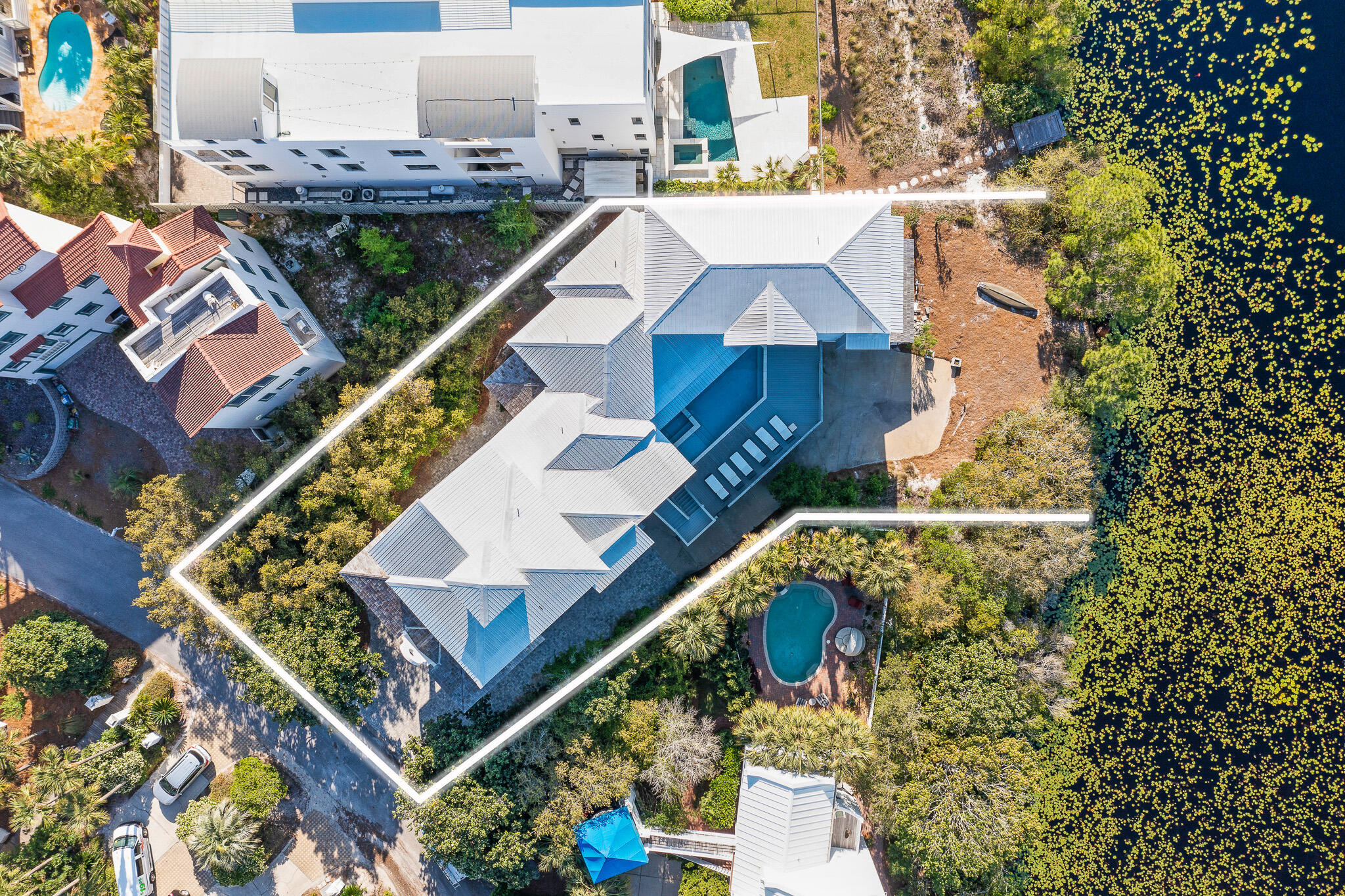 SECLUSION DUNES - Residential