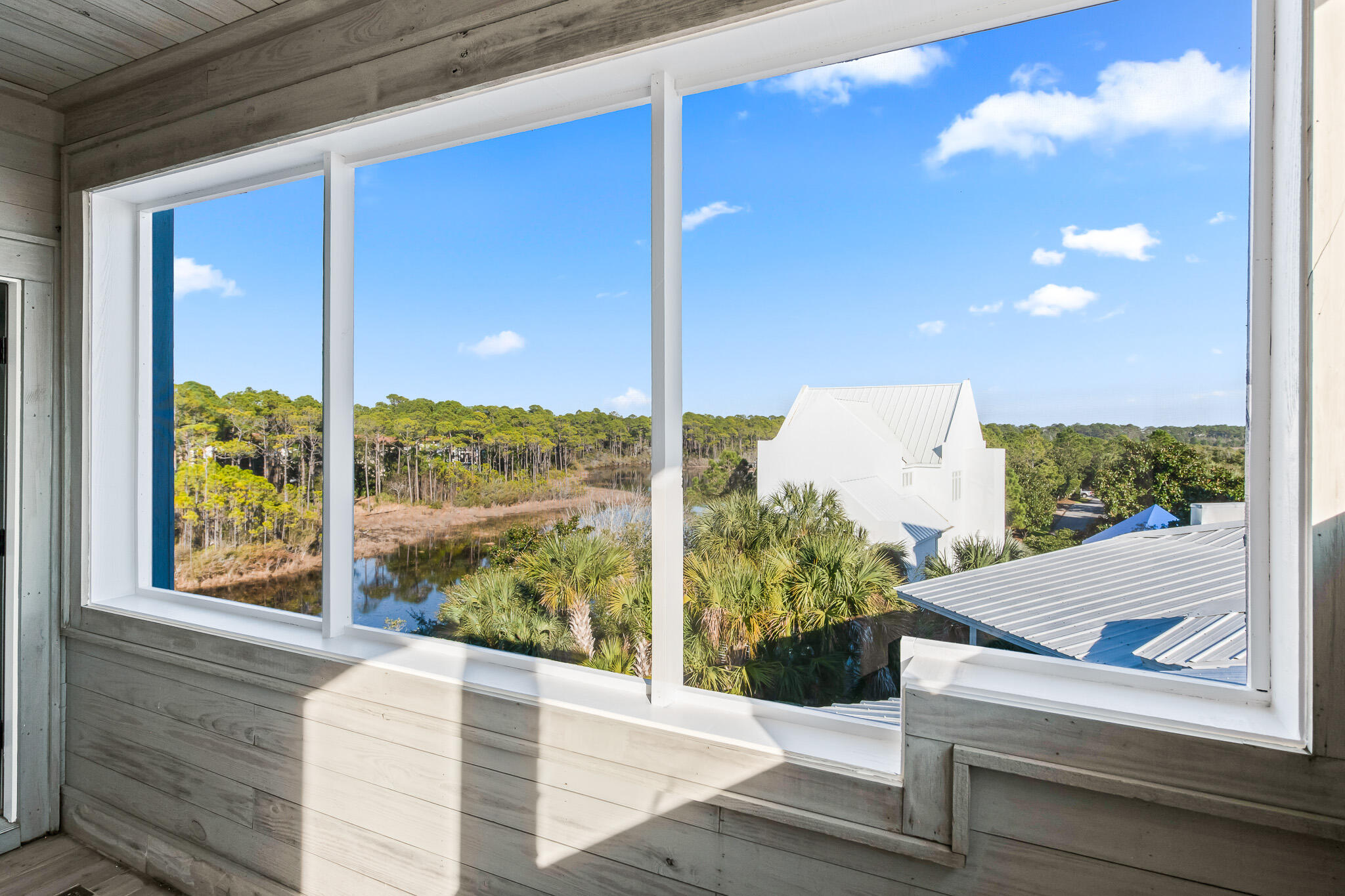 SECLUSION DUNES - Residential