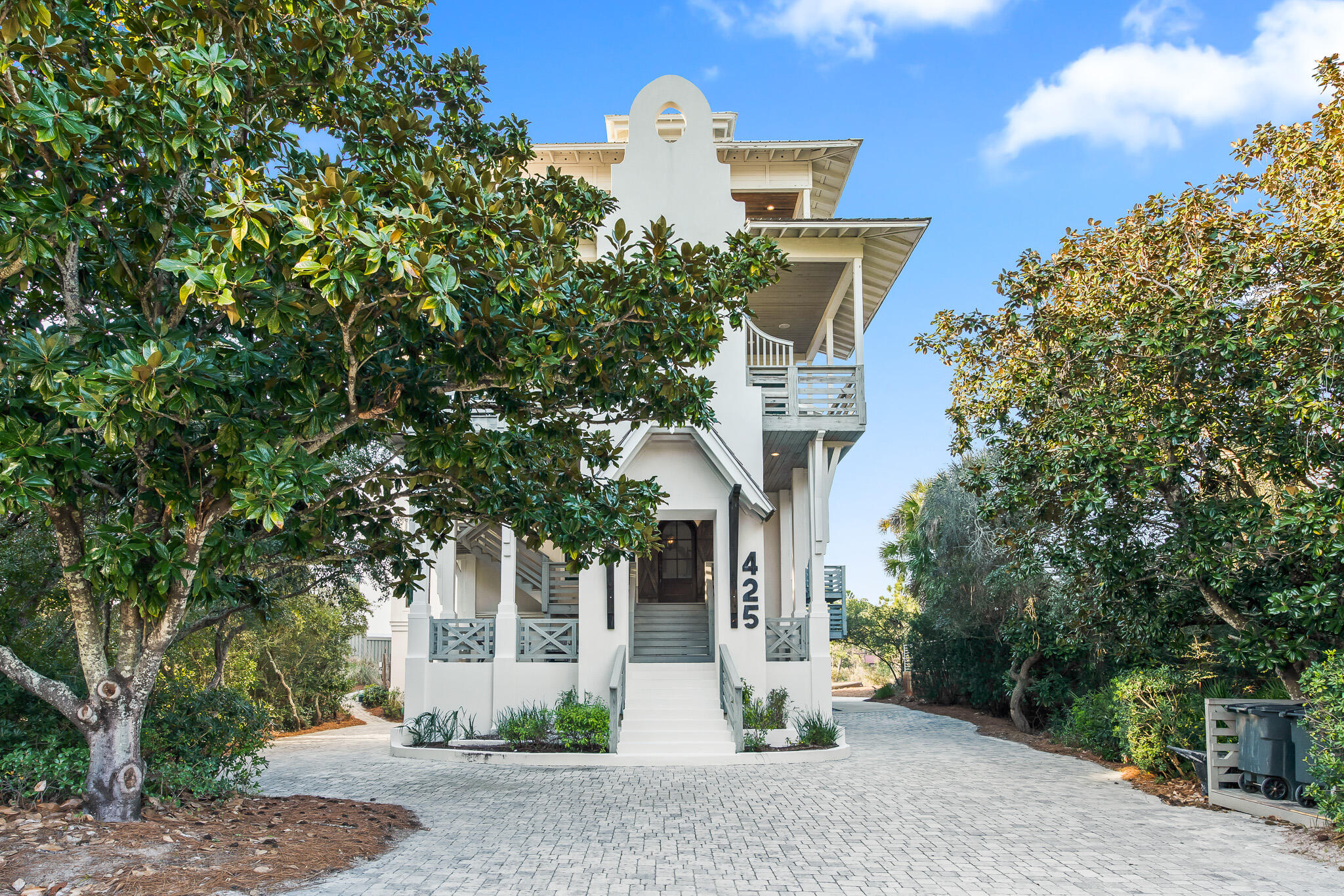 SECLUSION DUNES - Residential