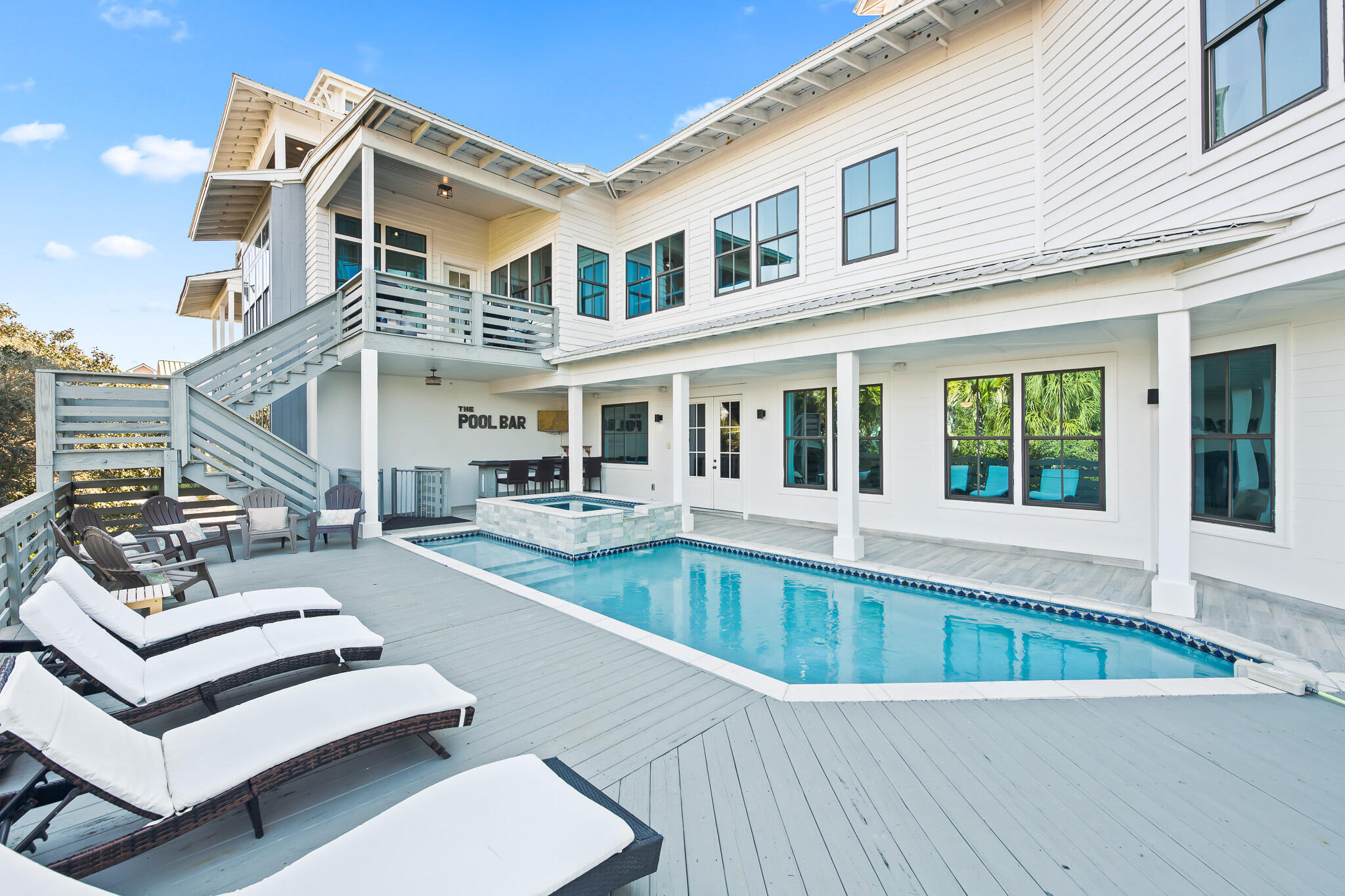 SECLUSION DUNES - Residential