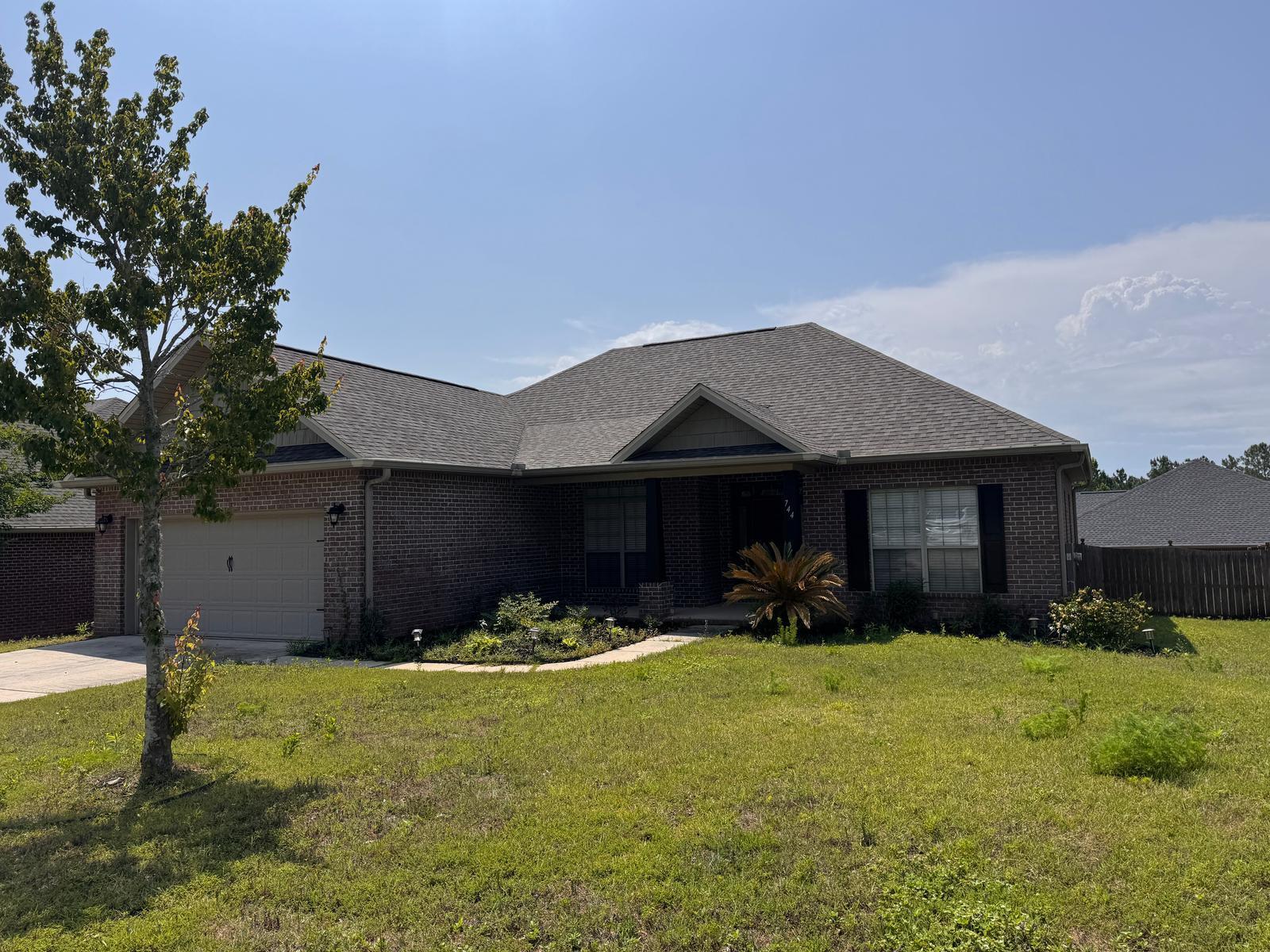 ROLLING RIDGE S/D - Residential Lease