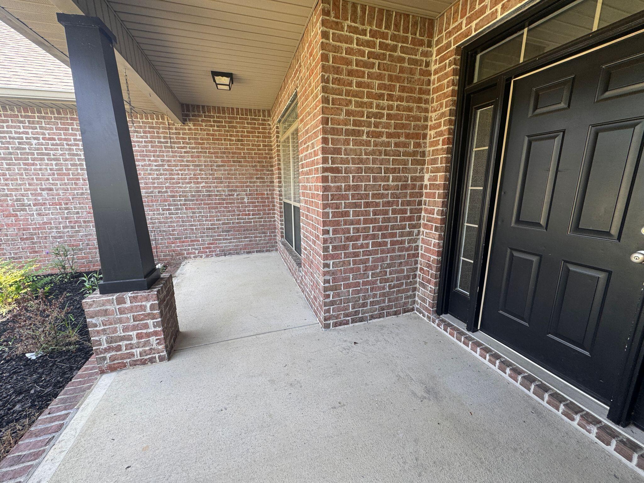 ROLLING RIDGE S/D - Residential Lease