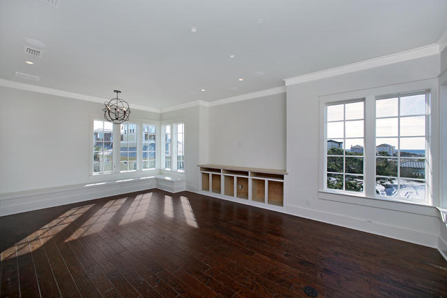 TRESCA PLACE - Residential