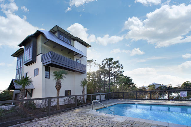 TRESCA PLACE - Residential