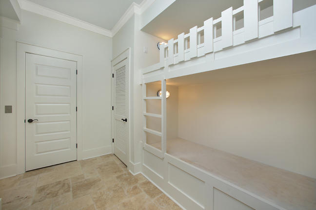 TRESCA PLACE - Residential