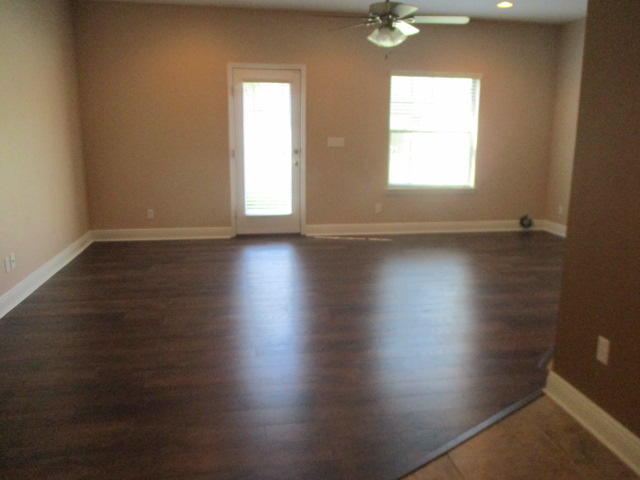 RESERVE POINTE - Residential Lease