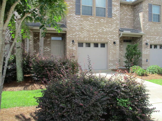 RESERVE POINTE - Residential Lease