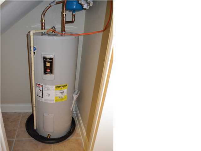 OLD BAY VILLAGE PHASE 1 - Residential