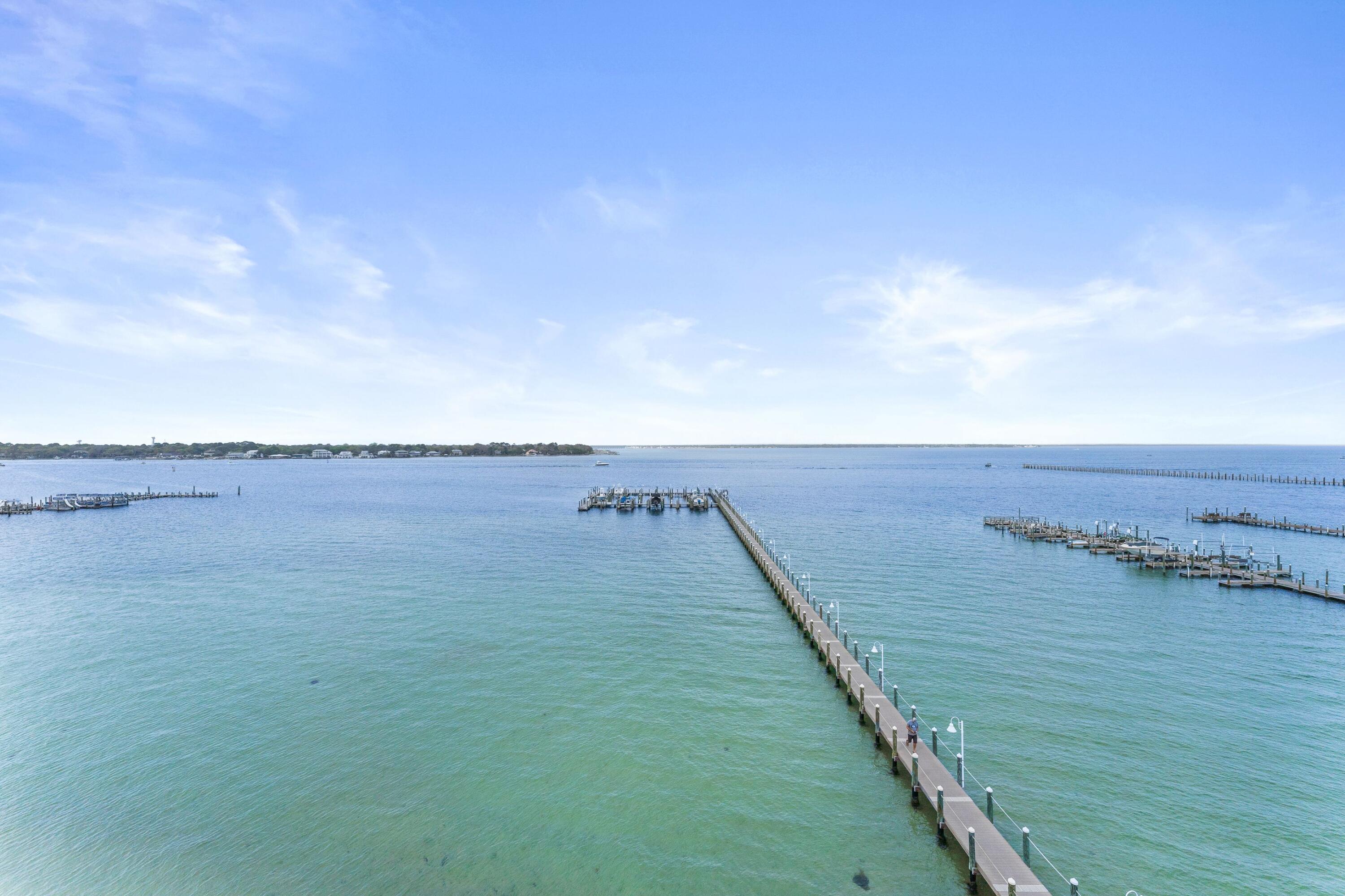 DESTIN WEST BEACH AND BAY RESORT OSPREY - Residential