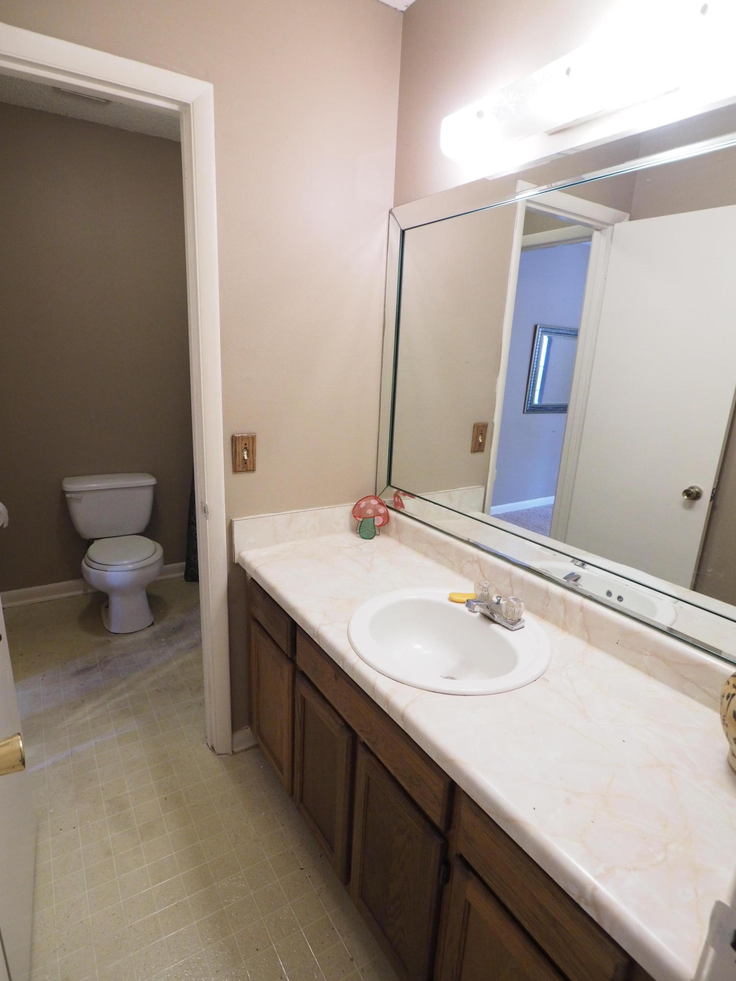 OAK WOOD T/H - Residential