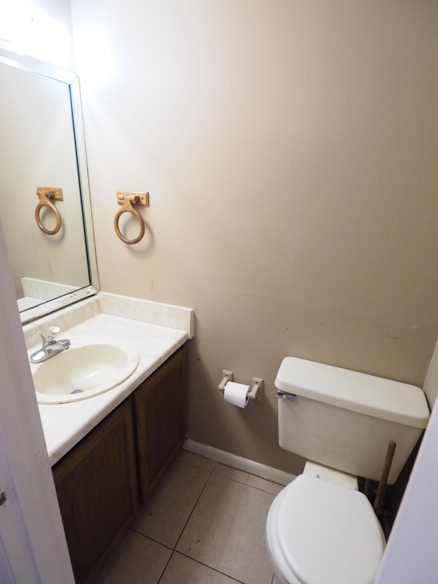 OAK WOOD T/H - Residential